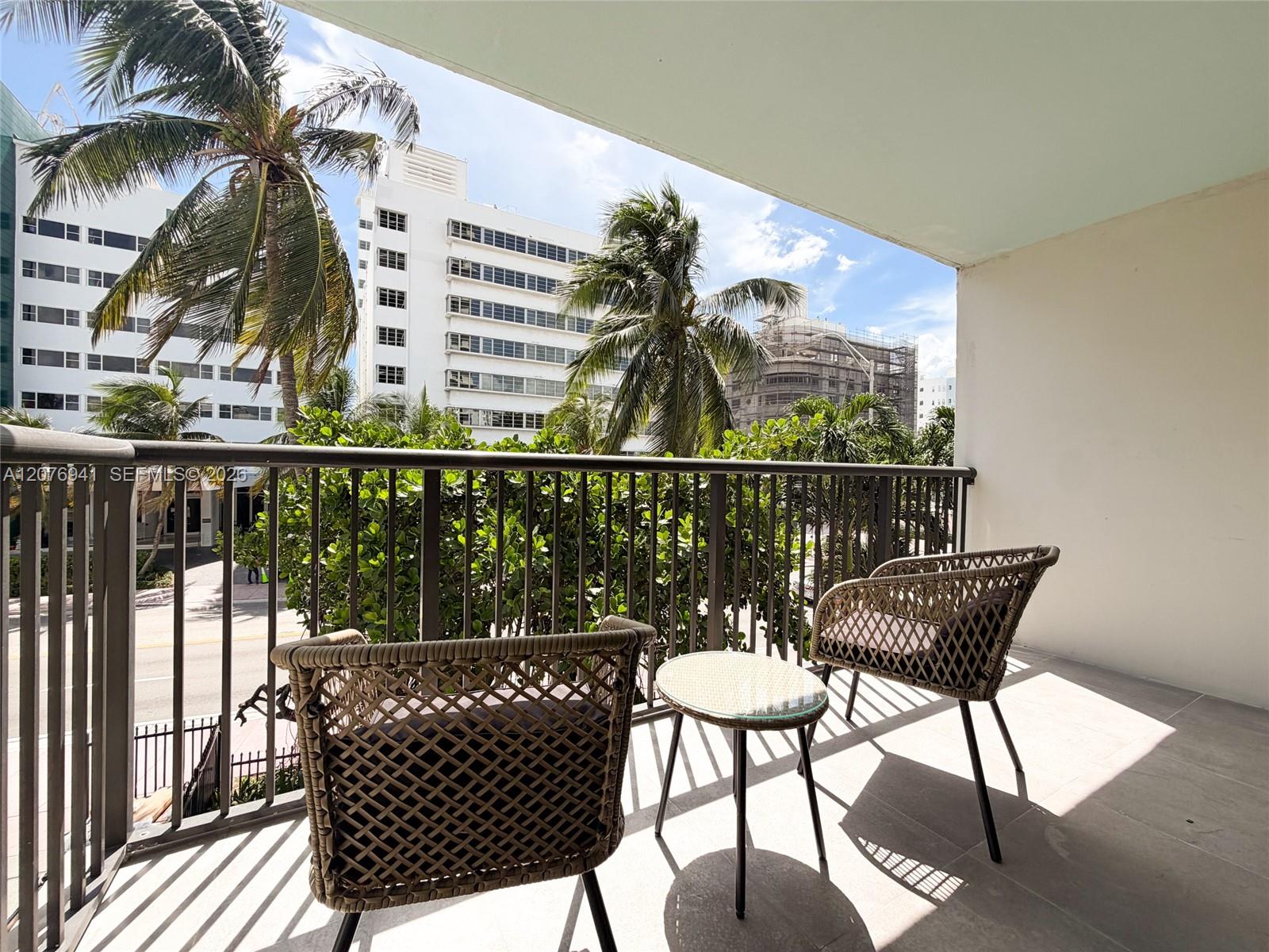 1800 Collins Ave # 3H — Photo 4