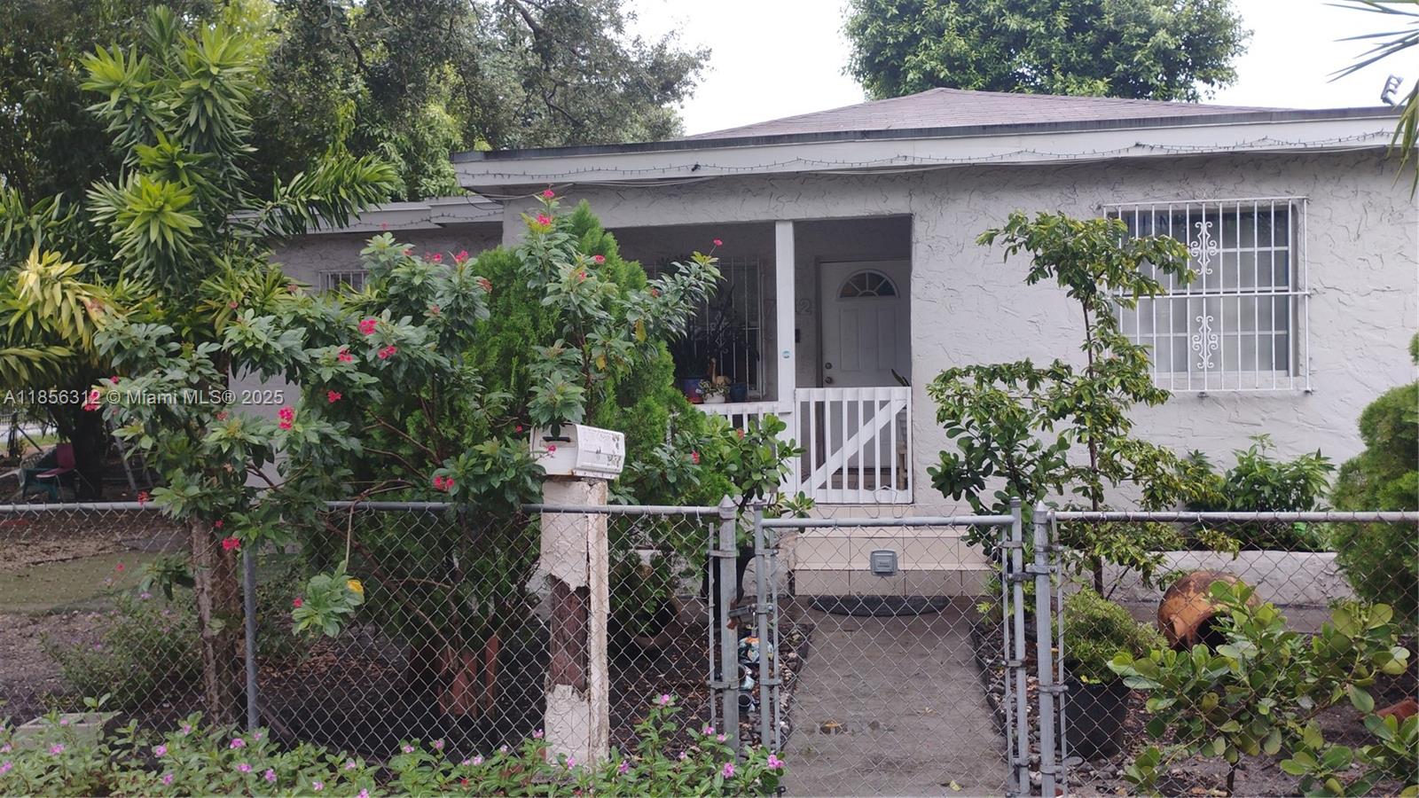 7312 NW 17th Ct, Miami FL 33147