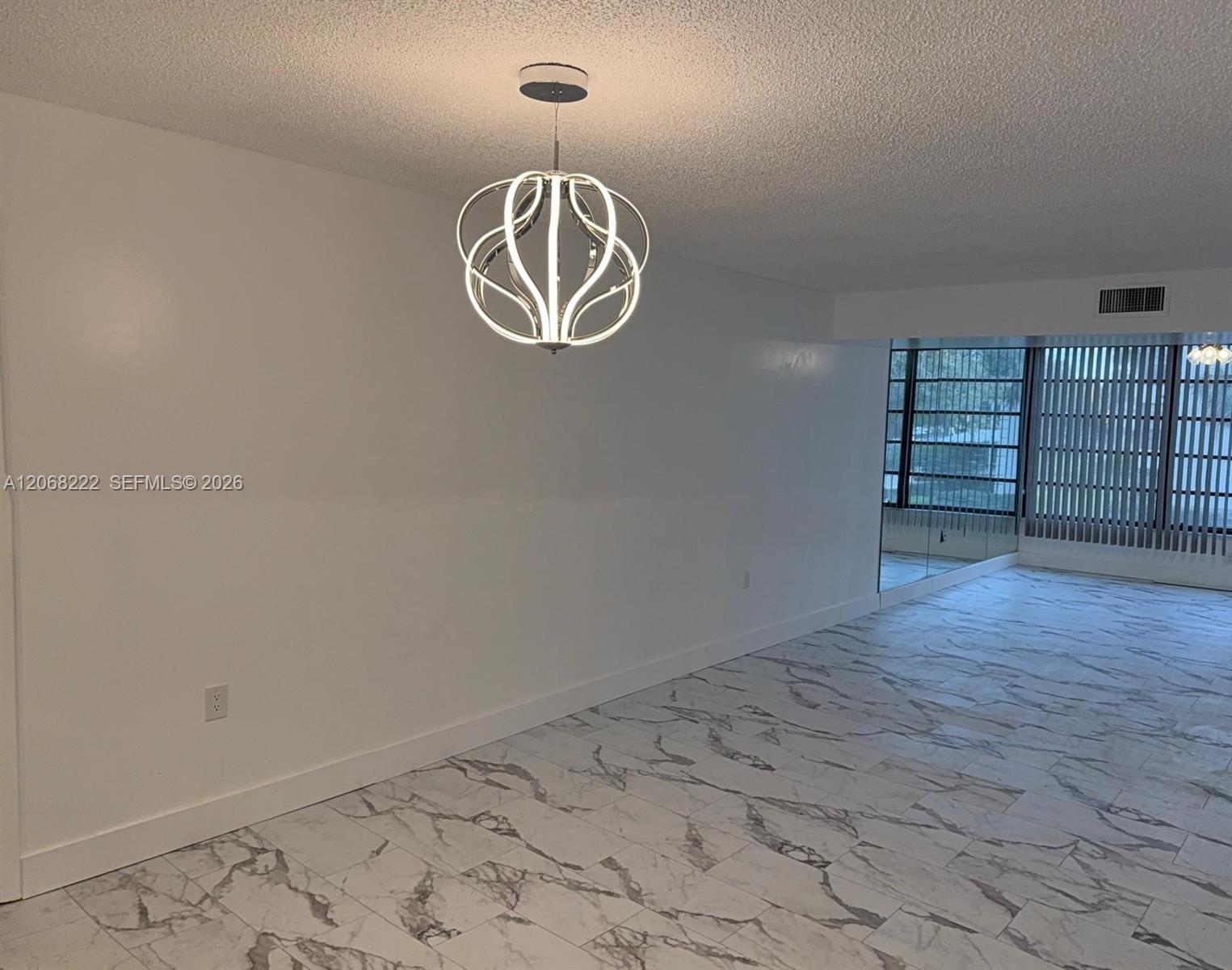 3526 Whitehall Dr # 302, West Palm Beach FL 33401
