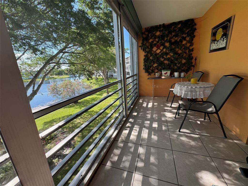3058 CAMBRIDGE C # 3058 — Photo 3