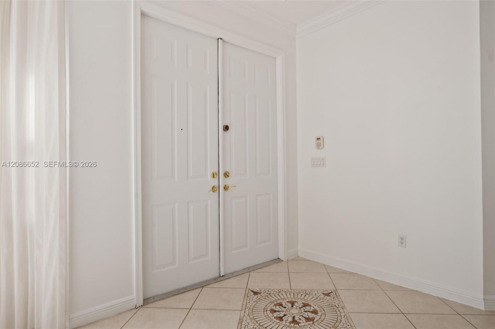 16301 SW 49th Ct — Photo 4