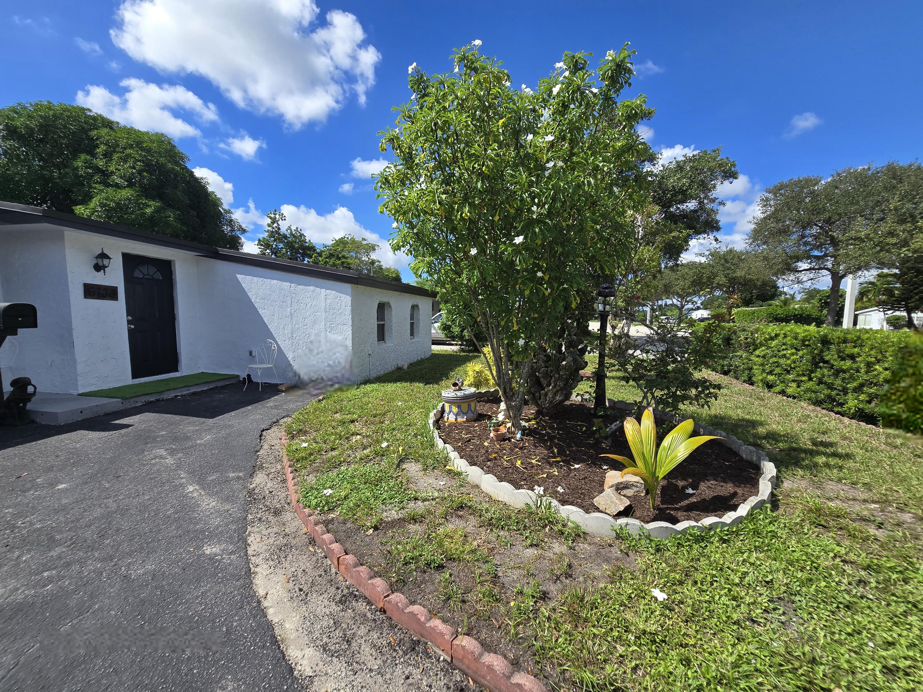 6138 Southgate Boulevard, Margate FL 33068