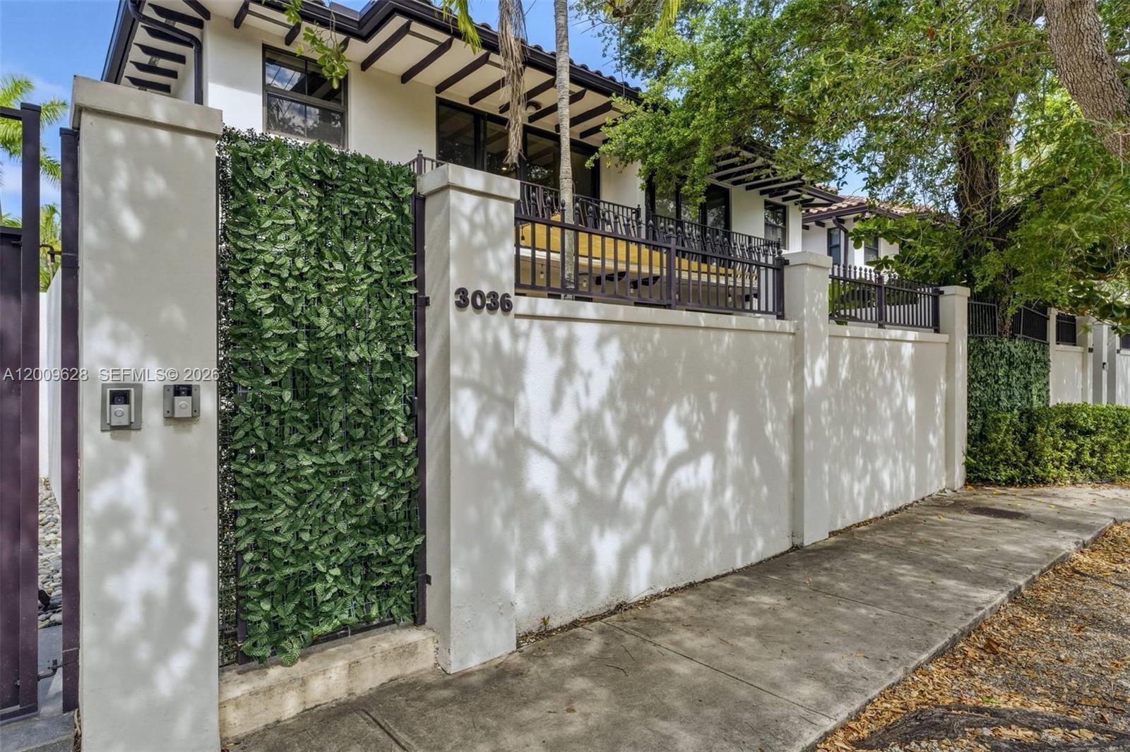 3036 Mcdonald Street, Miami FL 33133