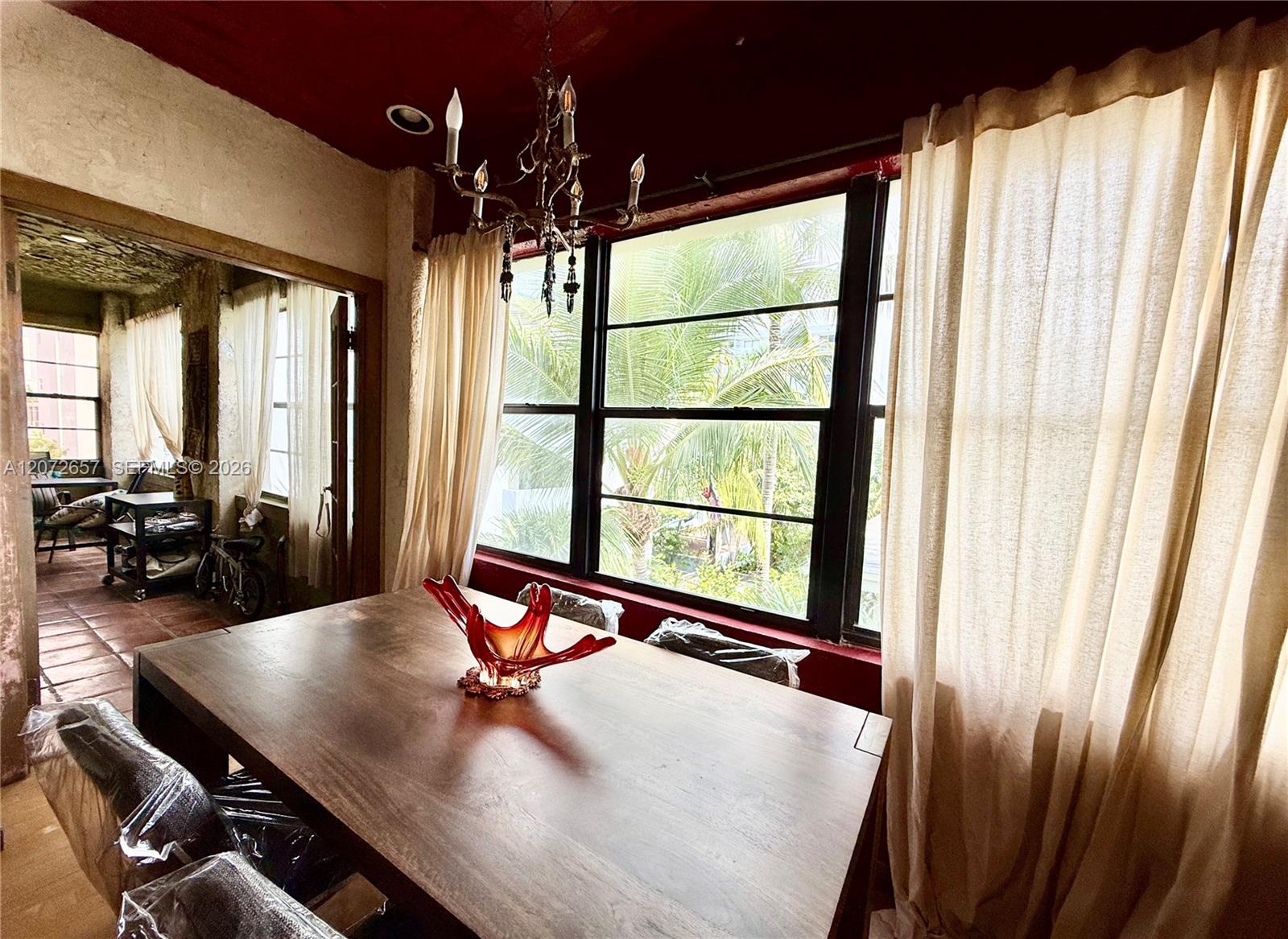 934 Michigan Ave # 304 — Photo 4