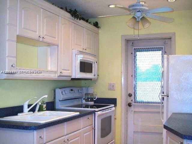1007 N 19th Ave # 19 — Photo 2