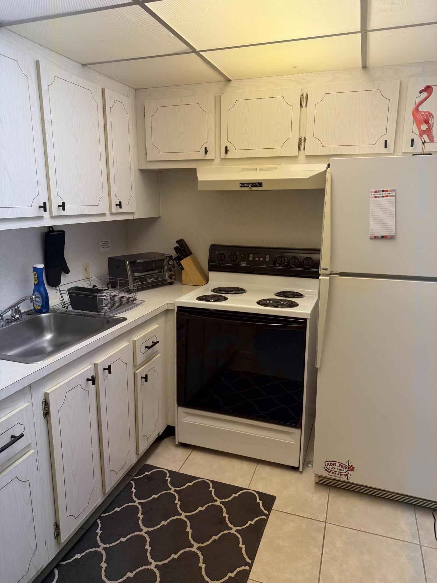 469 Mansfield L # L, Boca Raton FL 33434