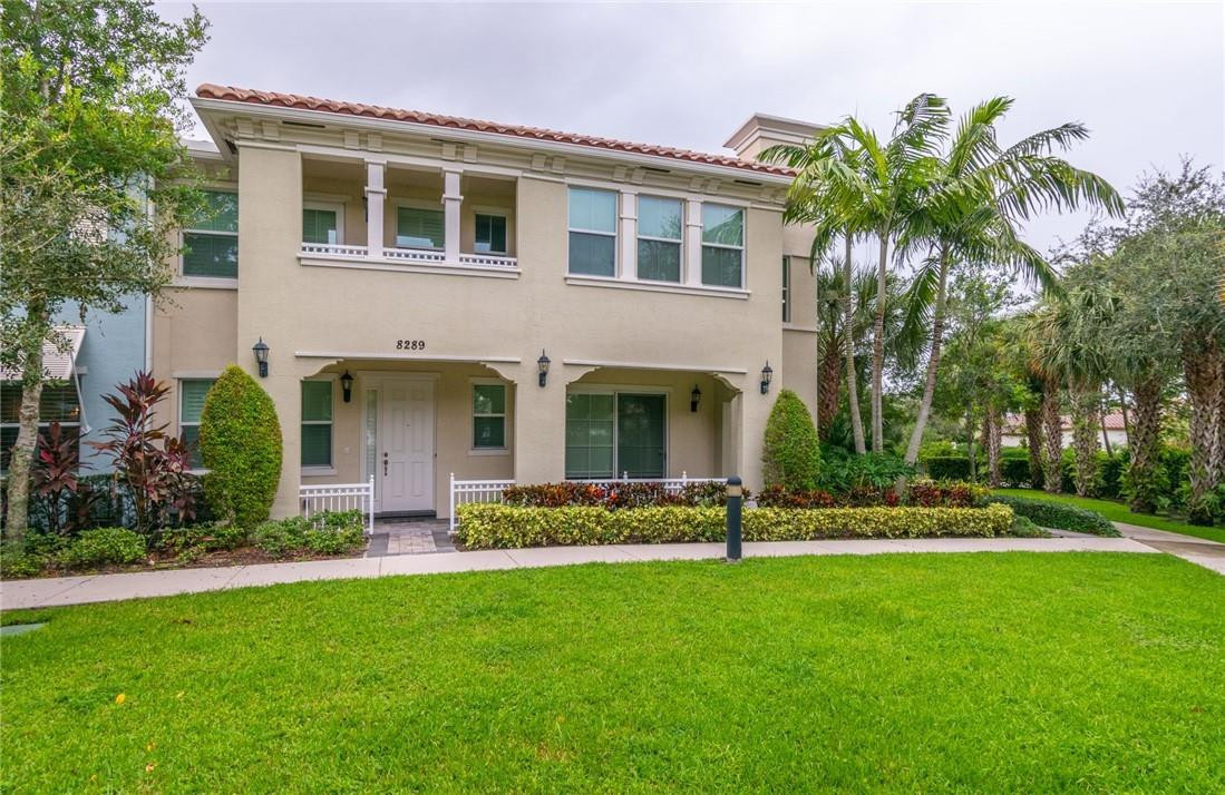 8289 Cascada Isles Drive — Photo 2