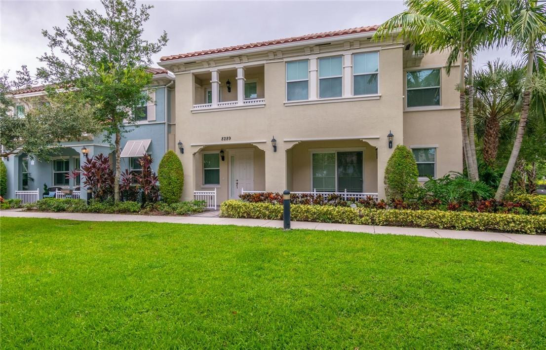 8289 Cascada Isles Drive — Photo 4