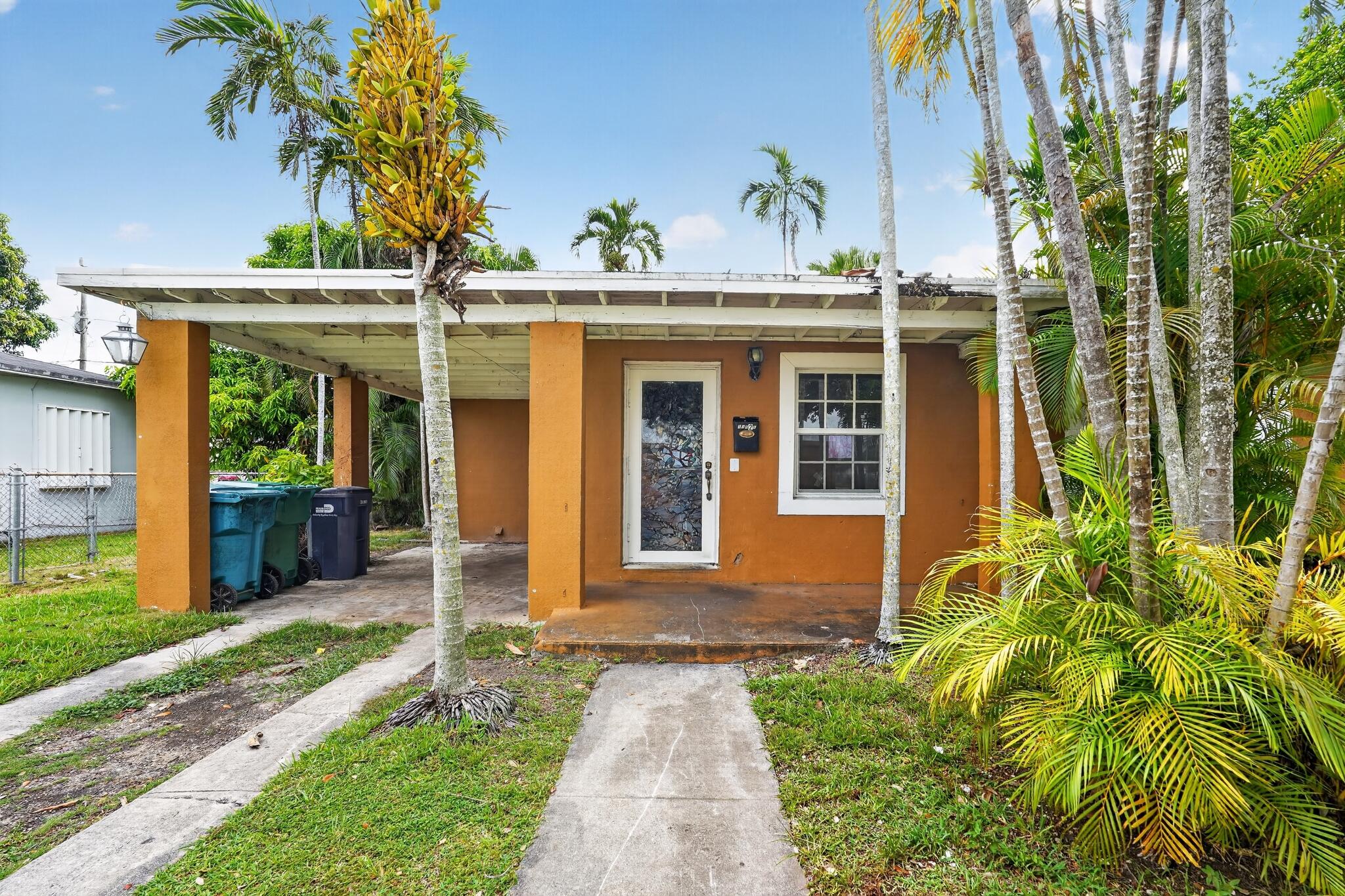 14621 LINCOLN Boulevard, Miami FL 33176
