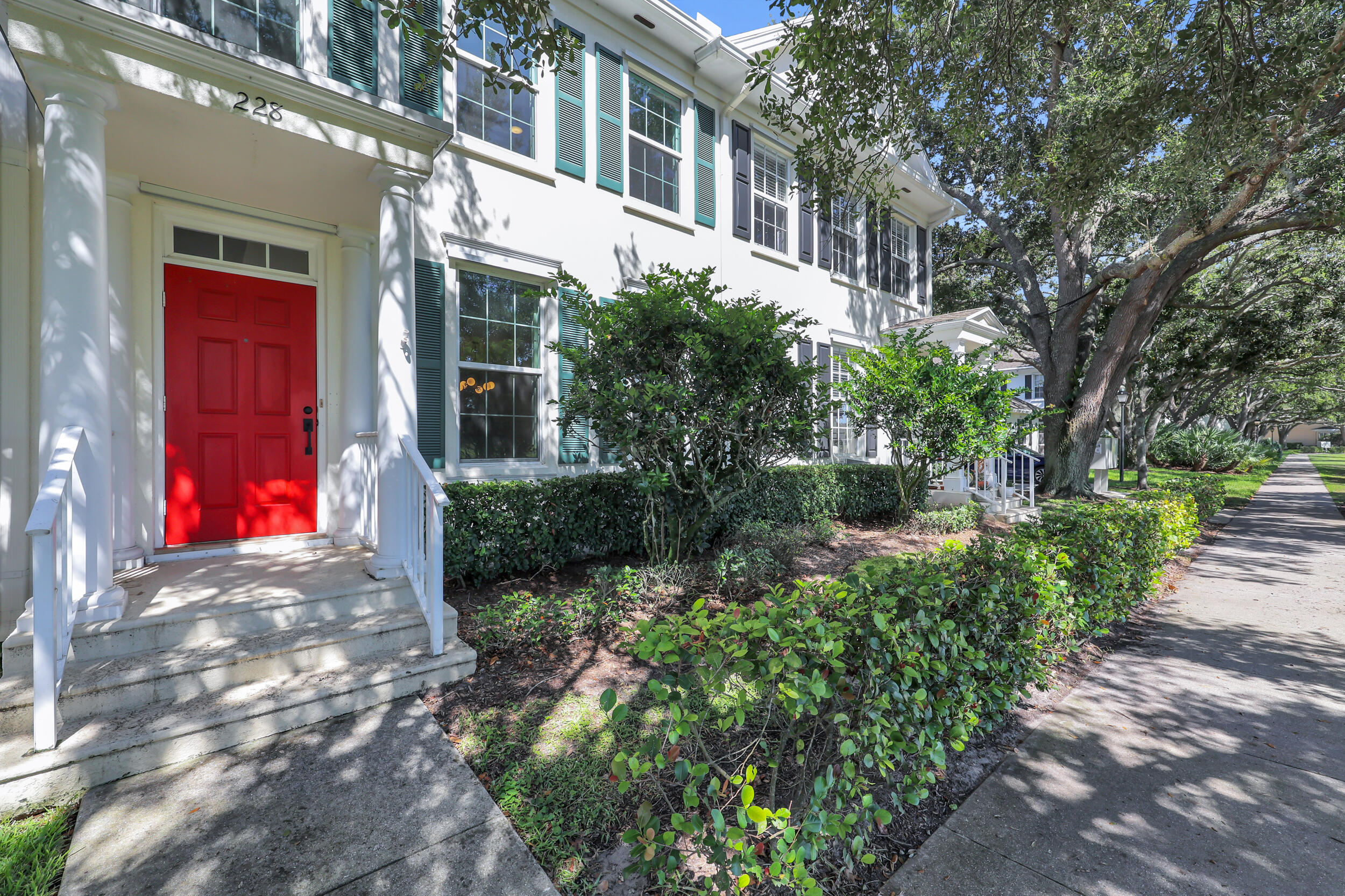 228 Murray Court, Jupiter FL 33458