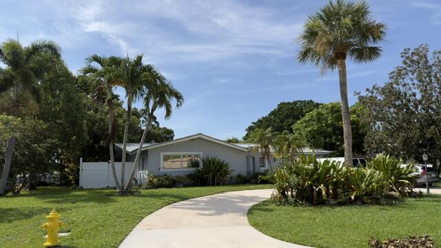 4188 LARCH Avenue, Palm Beach Gardens FL 33418