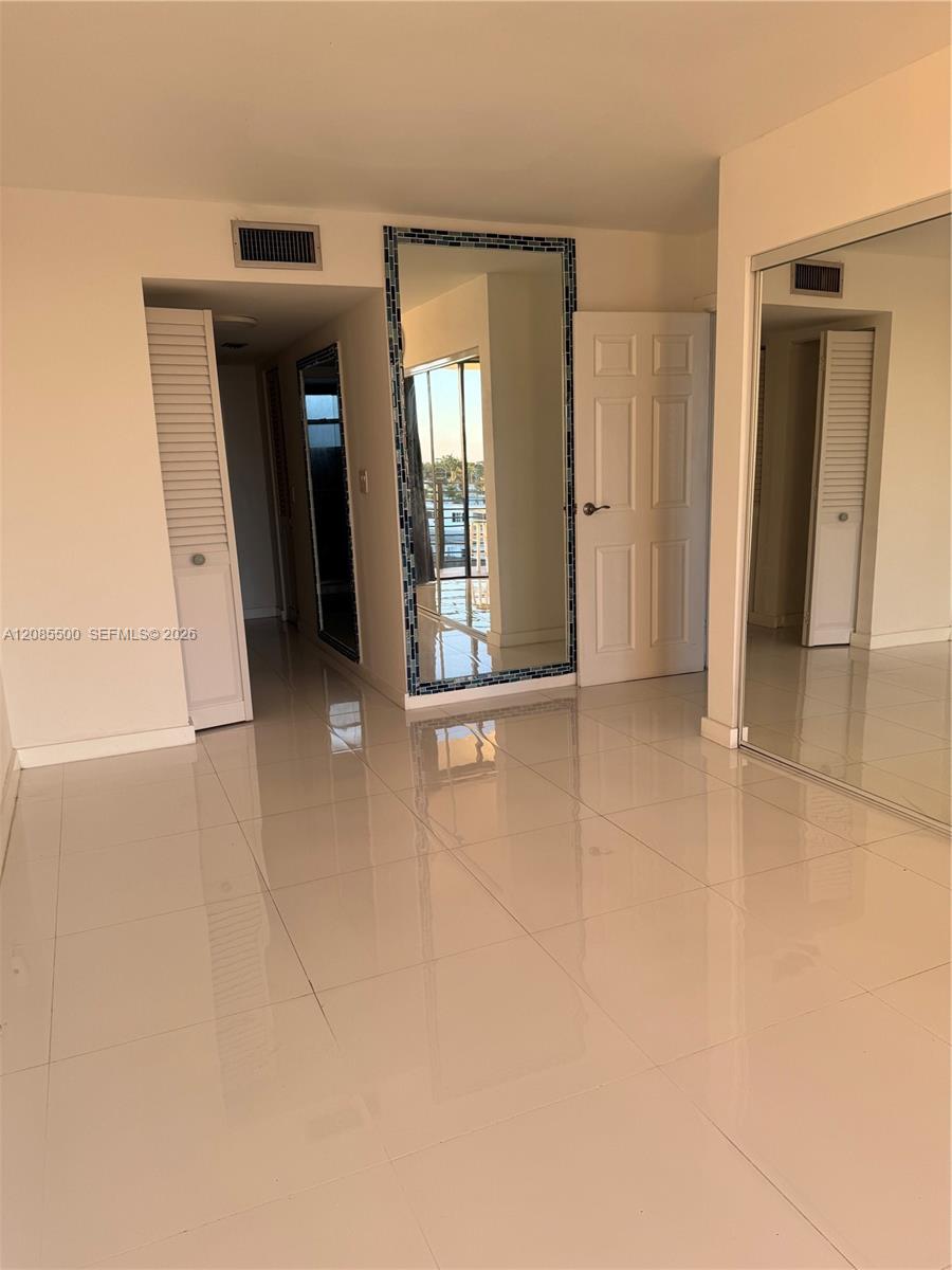8100 Byron Ave # 504 — Photo 5