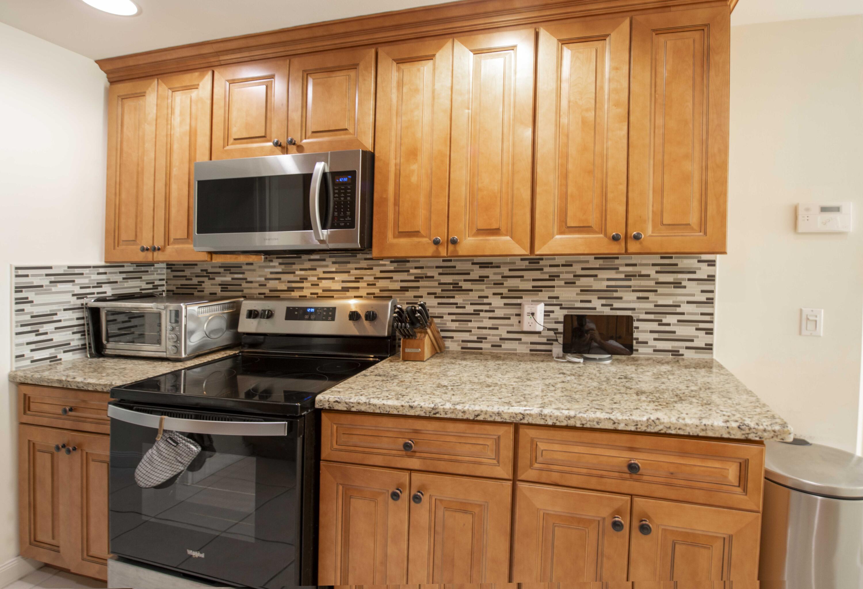 154 SANTA BARBARA Way — Photo 5