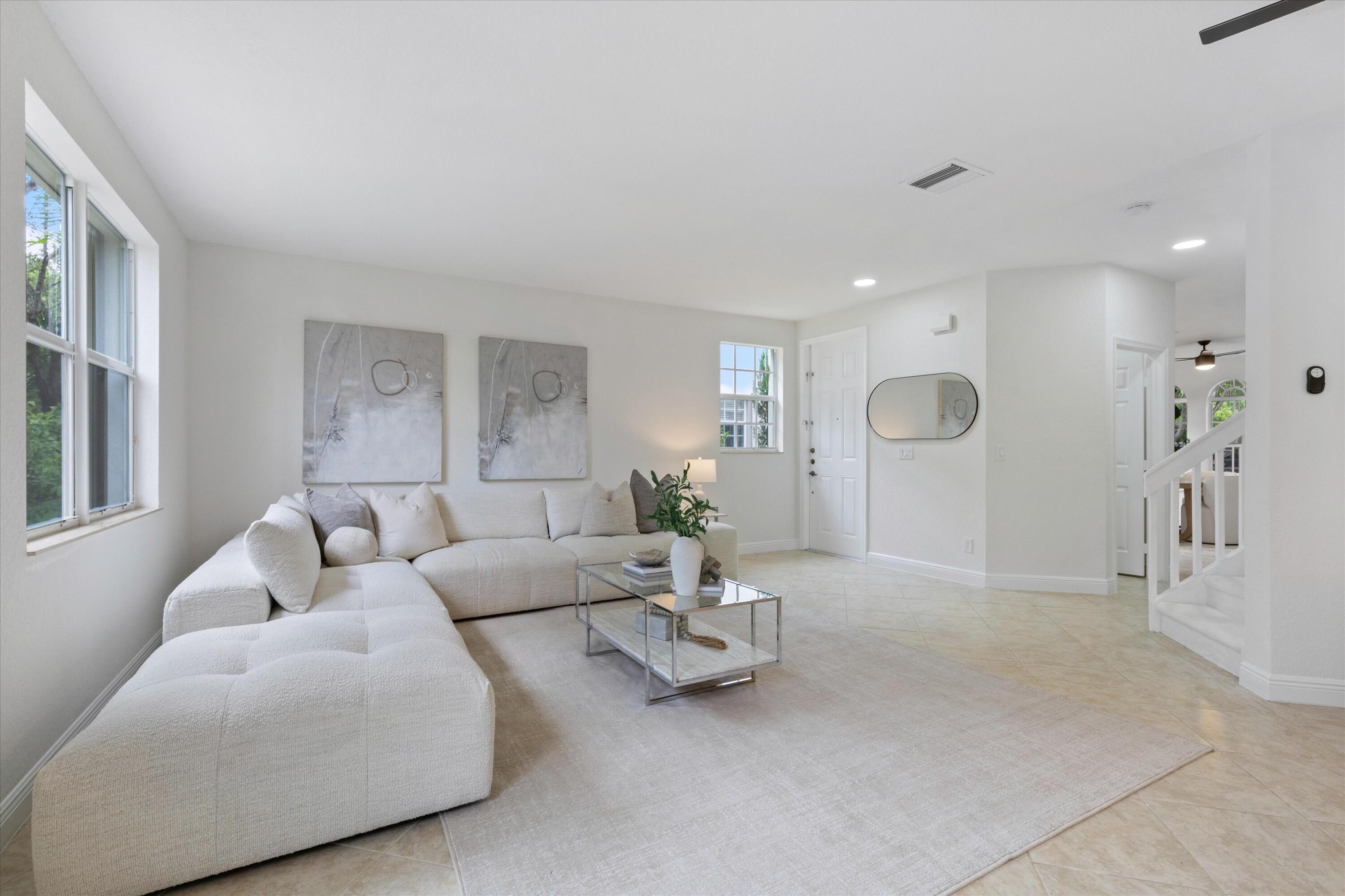 9717 Darlington Place # 9717 — Photo 3