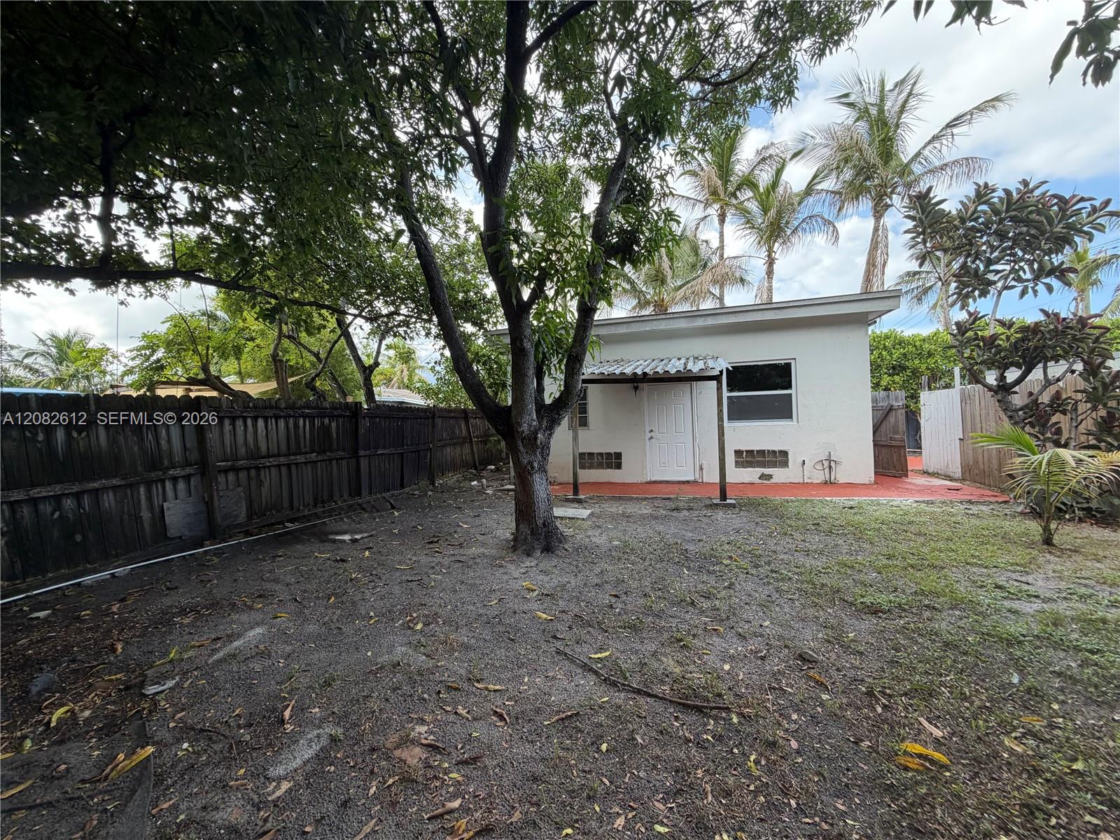 4265 NW 5th Ave # 0 — Photo 4