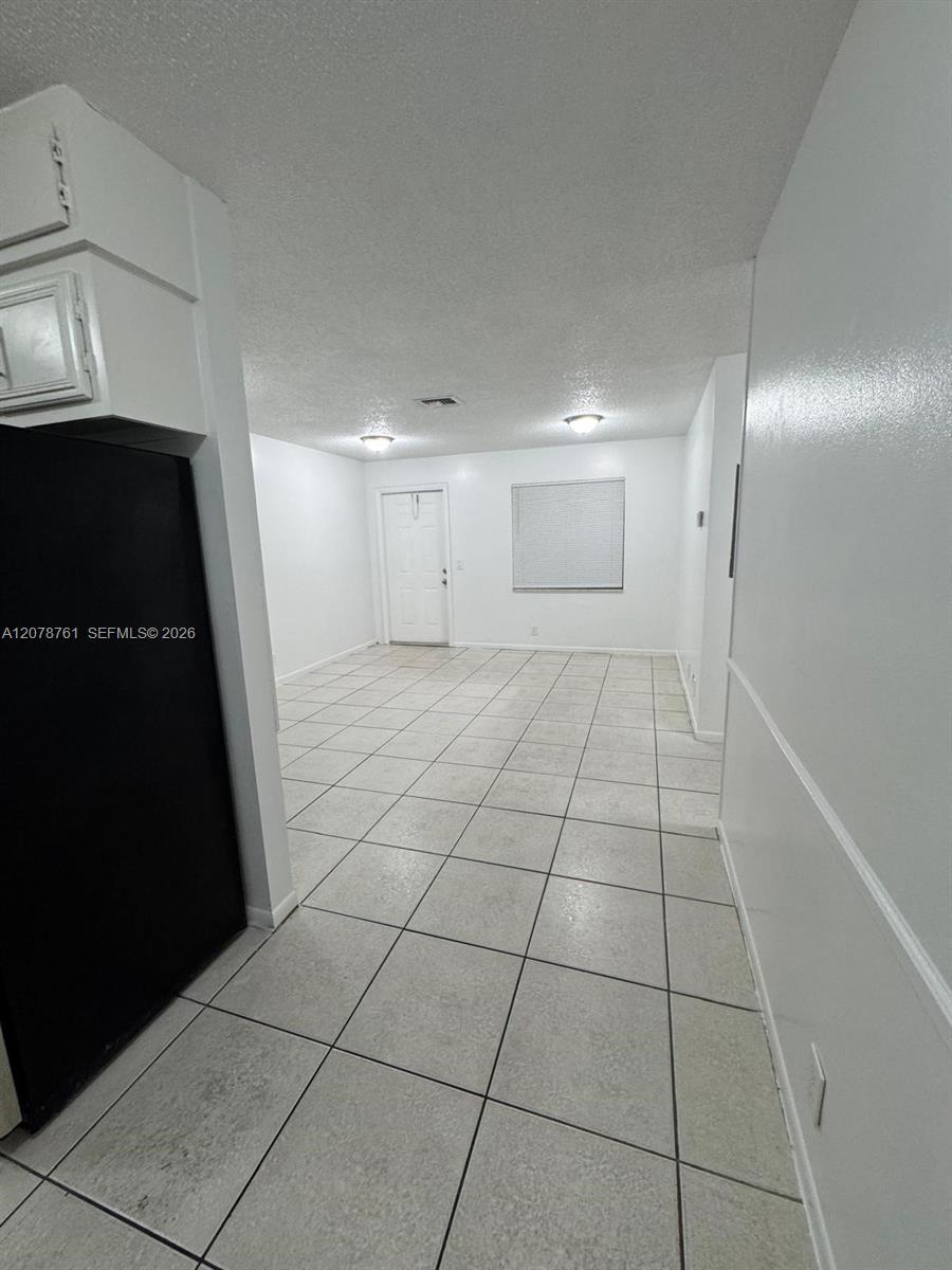 1746 N 3rd Ave N # 10 — Photo 3
