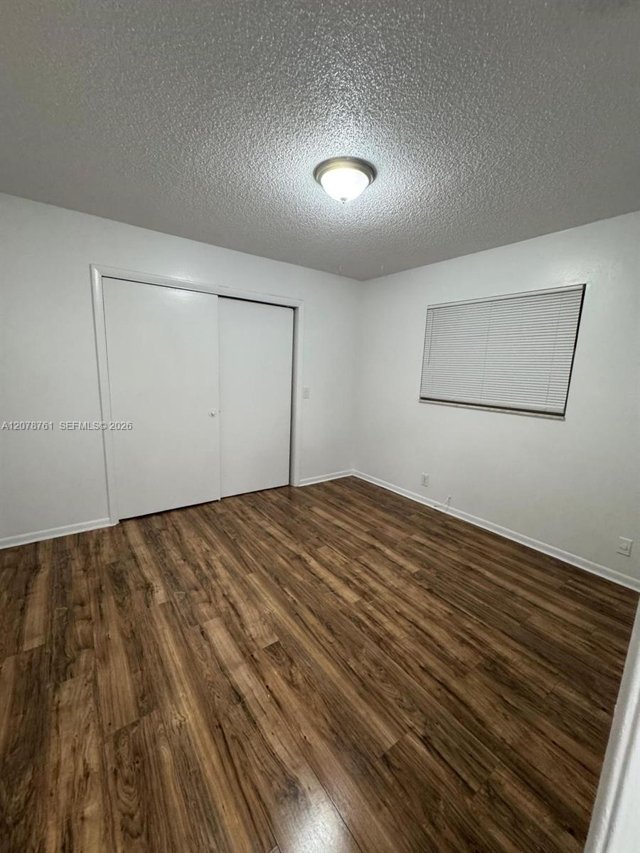 1746 N 3rd Ave N # 10 — Photo 4