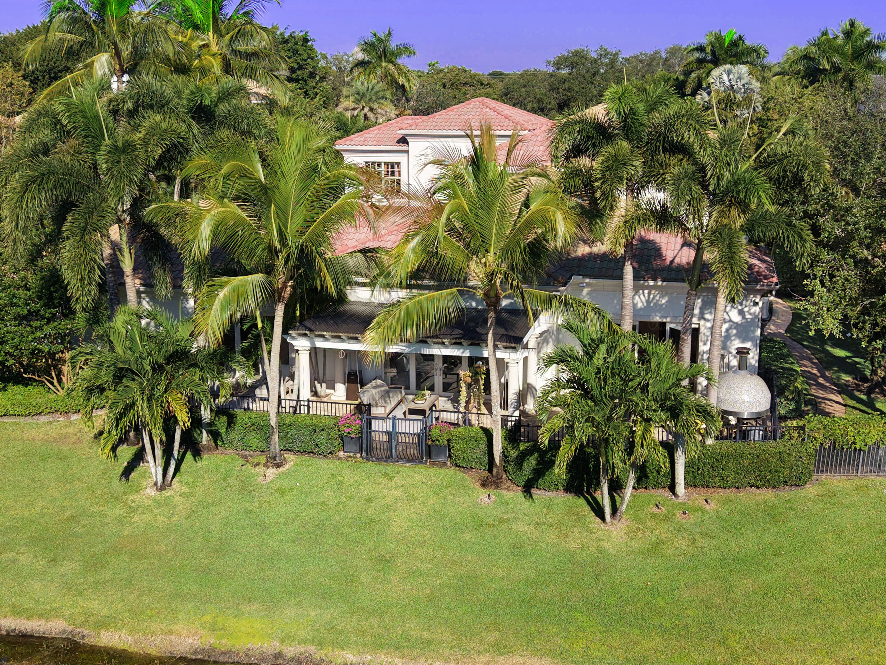 2508 Mizner Lake Court — Photo 2