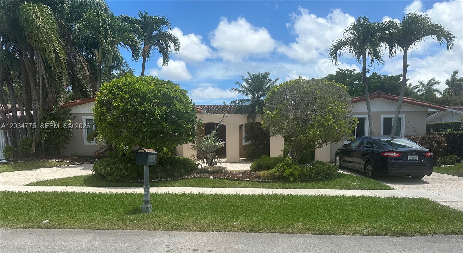 9624 SW 79th Ter, Miami FL 33173