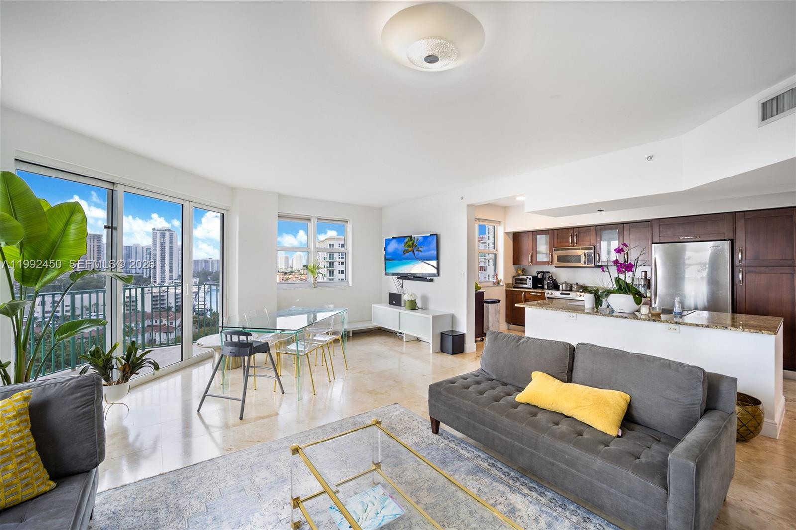 20000 E Country Club Dr # 1211 View 3