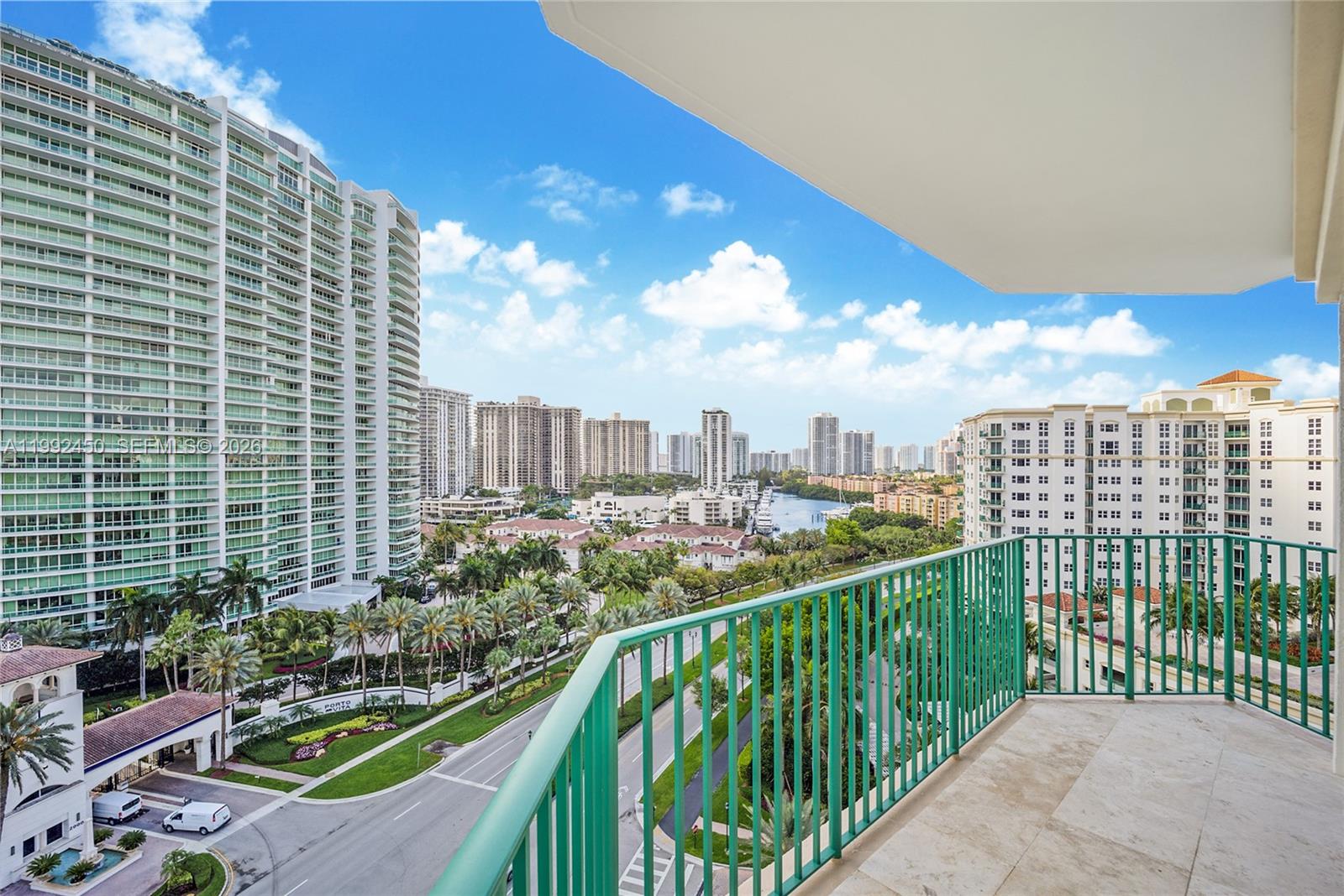 20000 E Country Club Dr # 1211 View 6