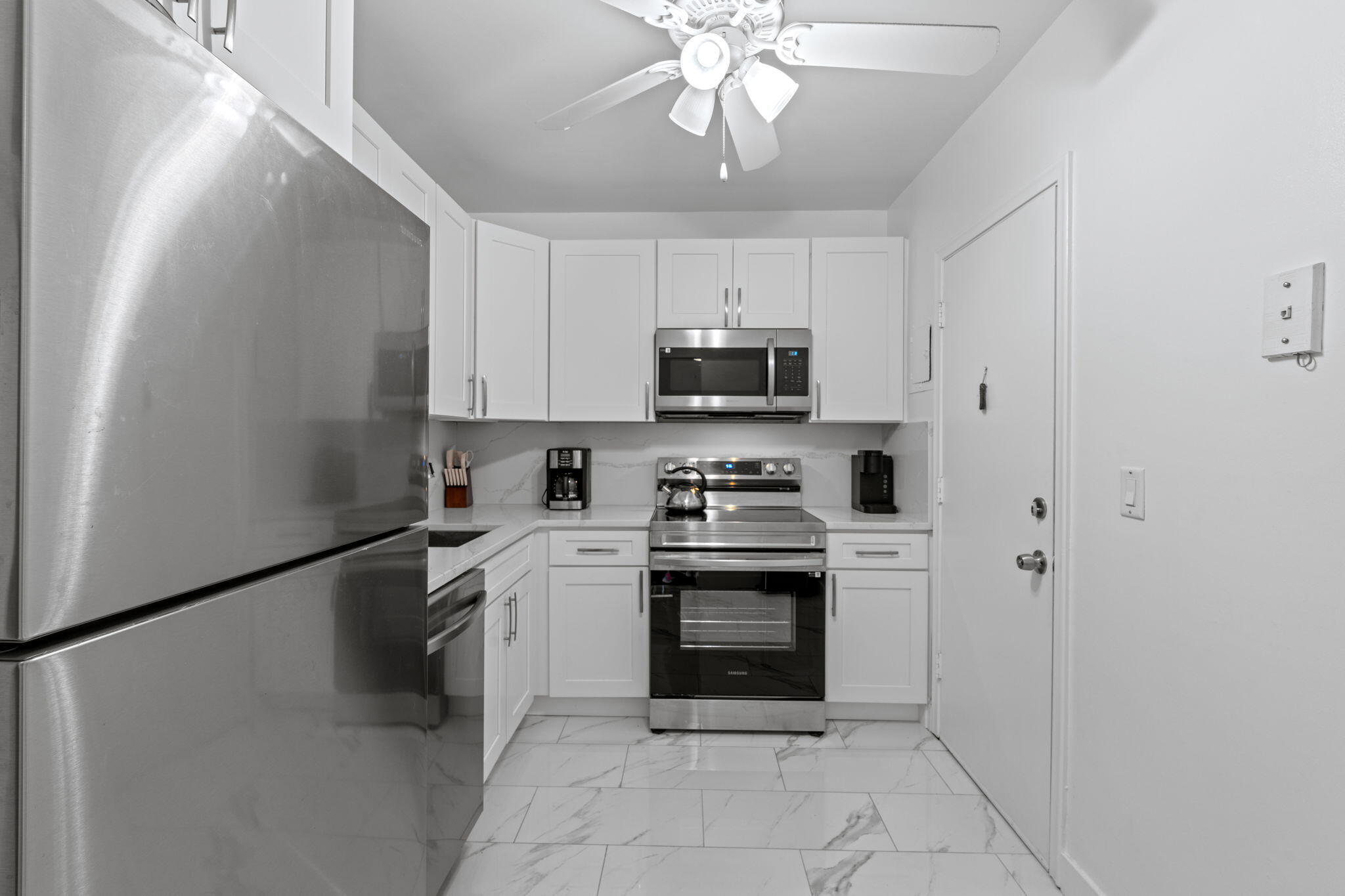 418 S Cypress Road # 128 — Photo 4