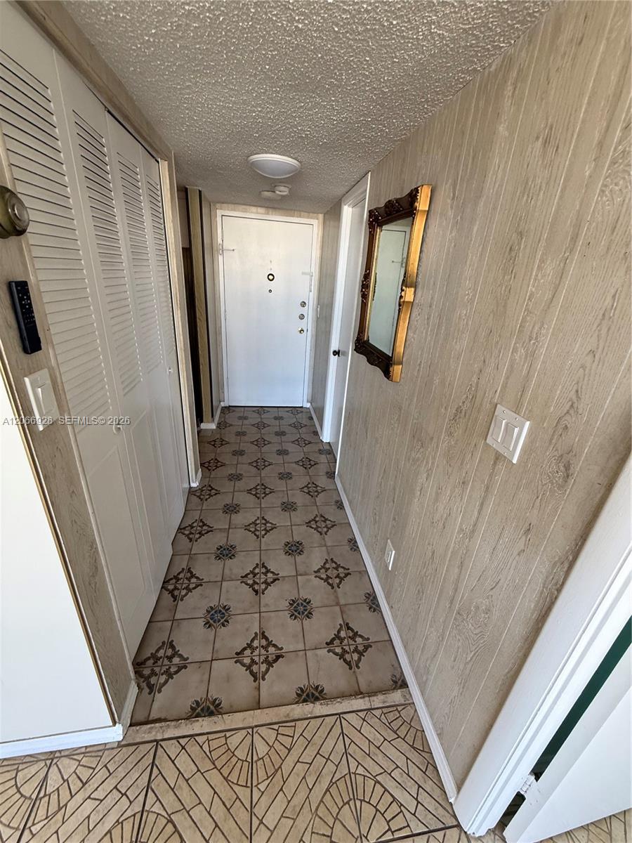 2025 NE 164th St # 707 View 12