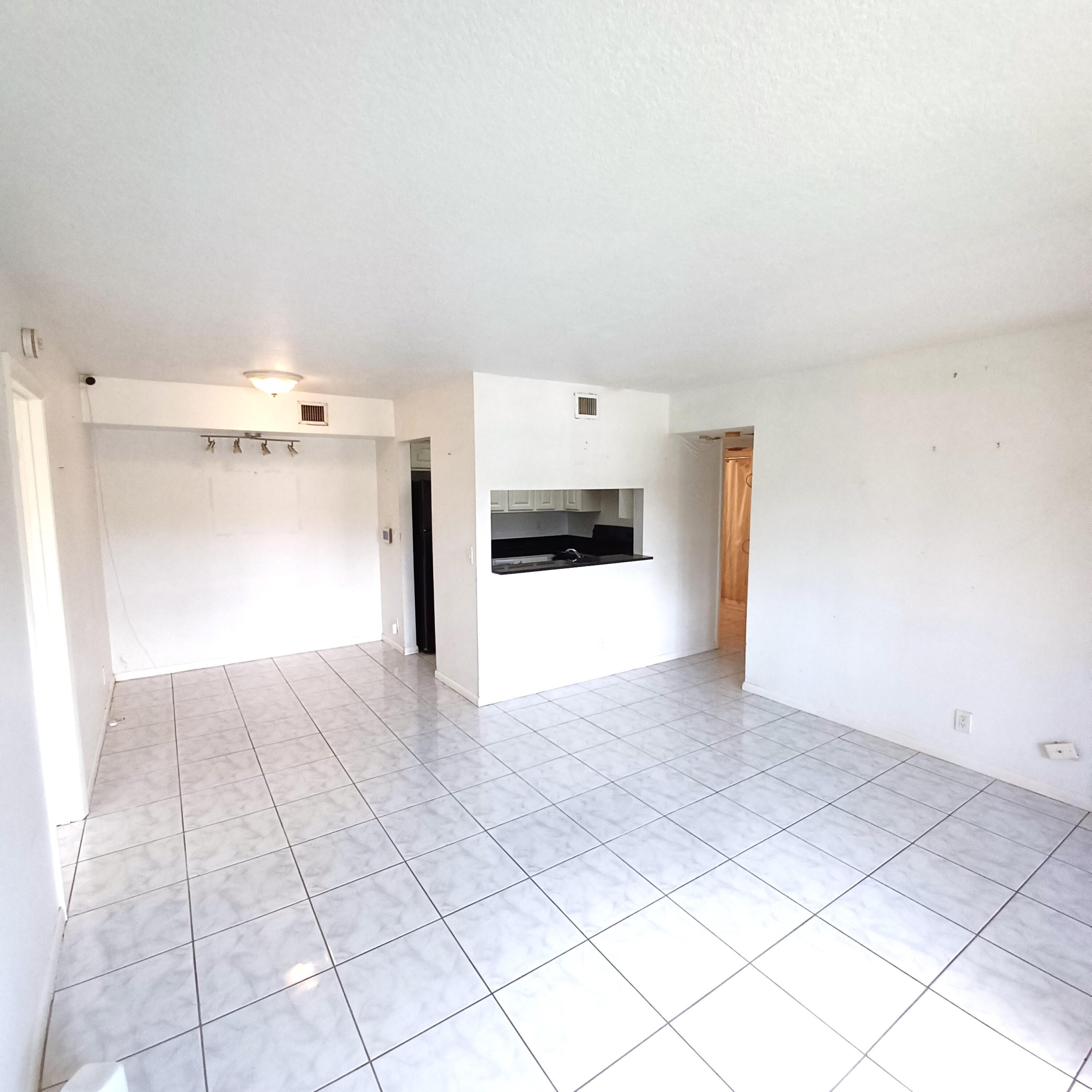 7221 Golf Colony Court # 102 — Photo 3
