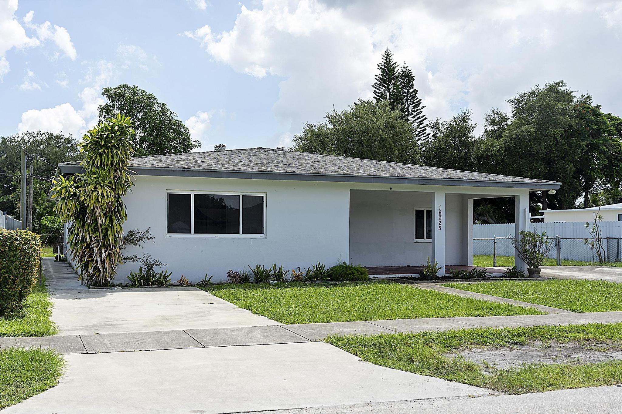 16025 NW 20TH Avenue View 3