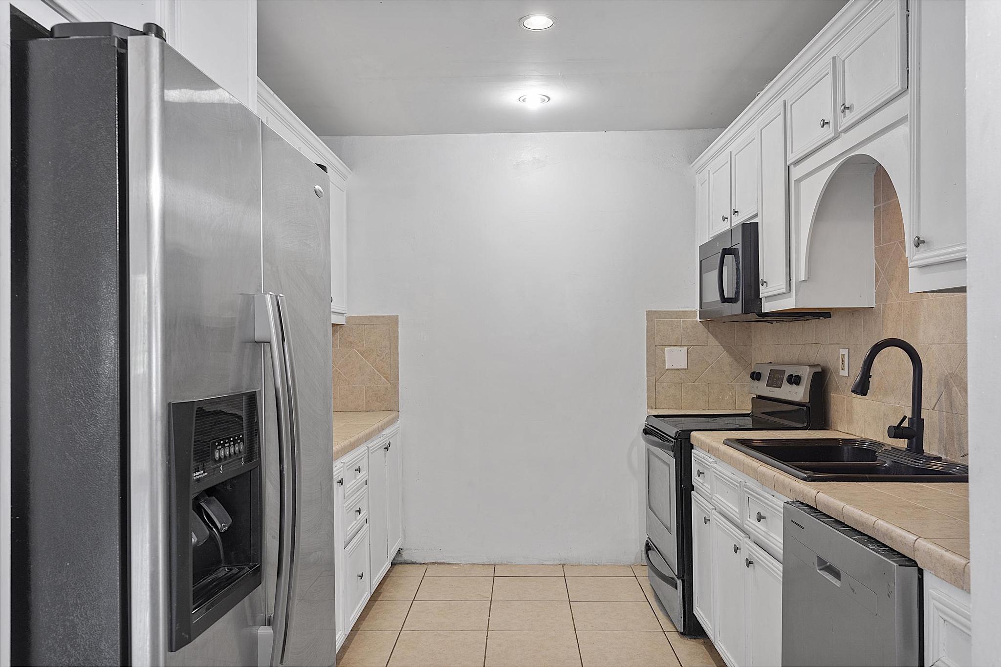 16025 NW 20TH Avenue View 15