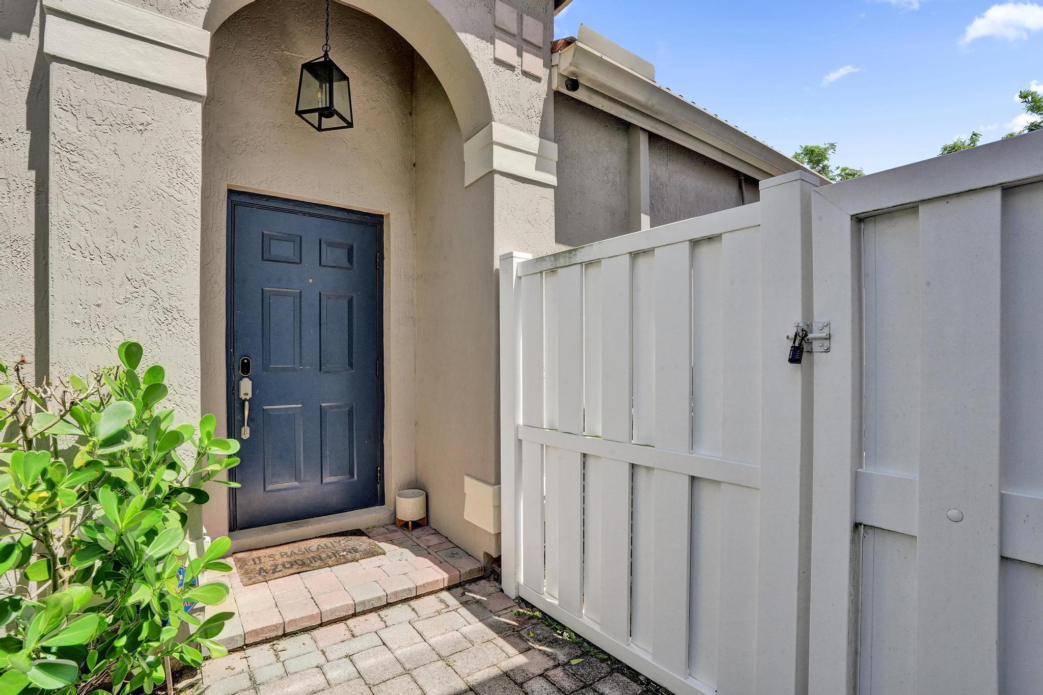 3932 NW 62nd Court — Photo 4