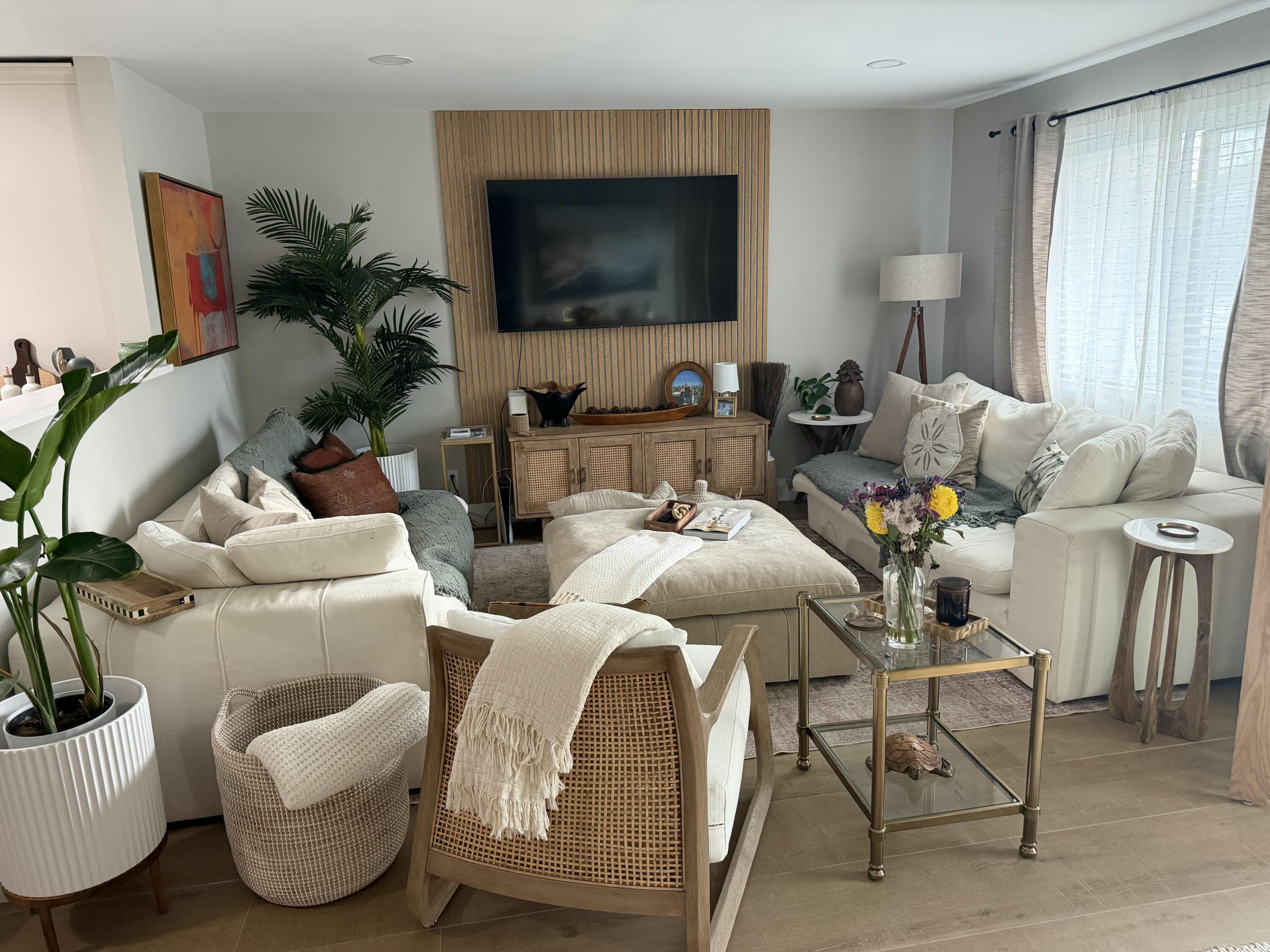 351 MARS Avenue — Photo 4