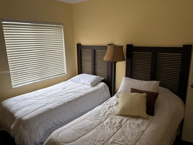 11351 NW 64th Ter View 11