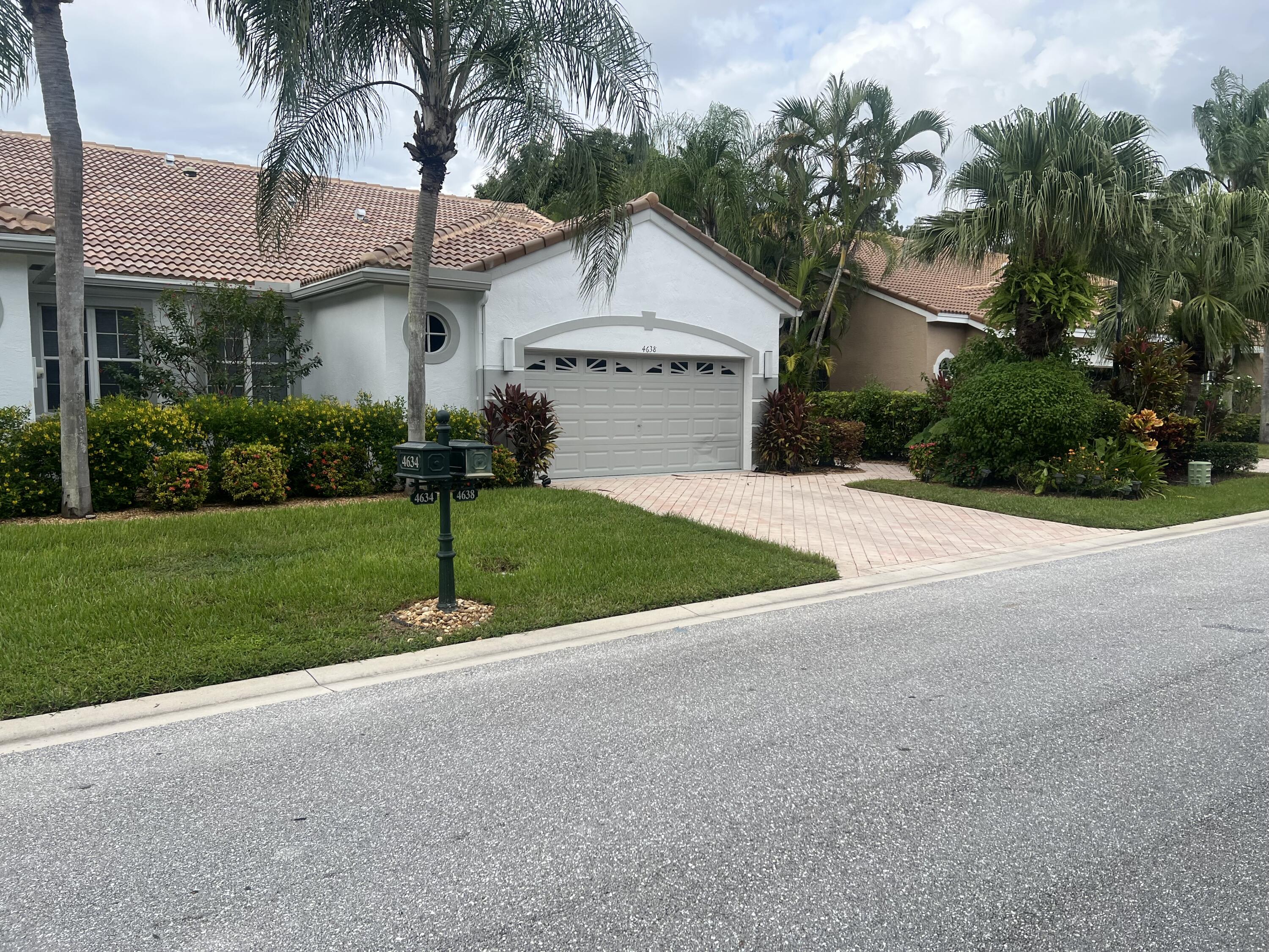 4638 CARLTON GOLF Drive — Photo 3