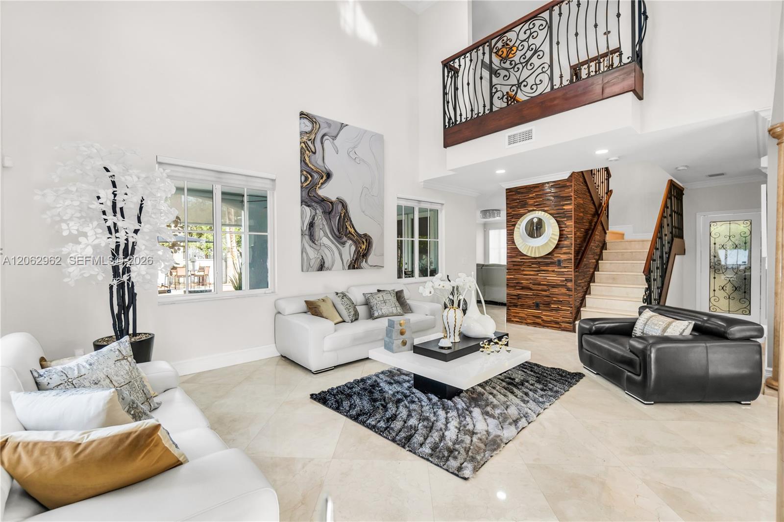 2776 SW 143rd Pl — Photo 3