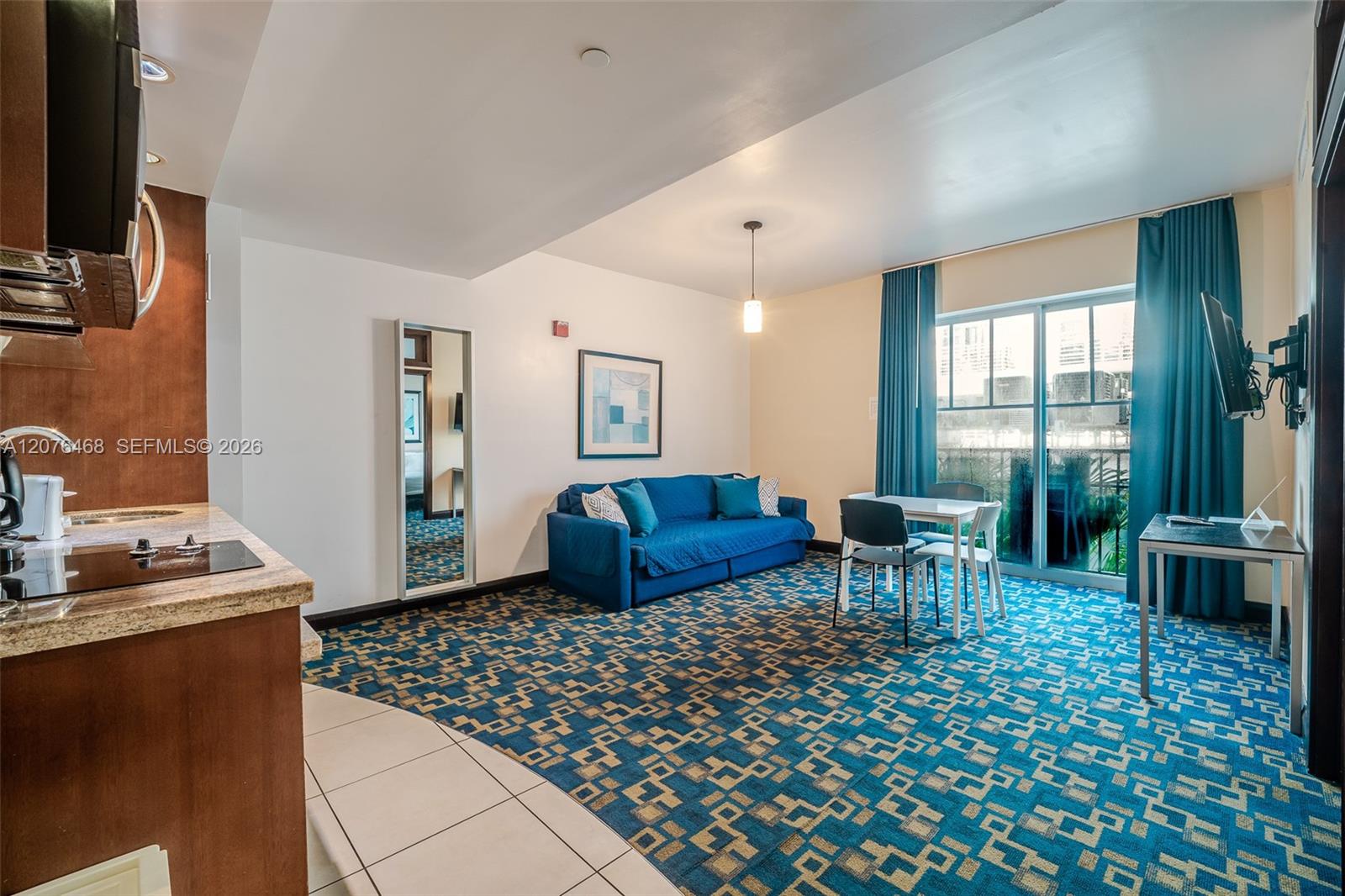 1060 Ocean Dr # D206 — Photo 3