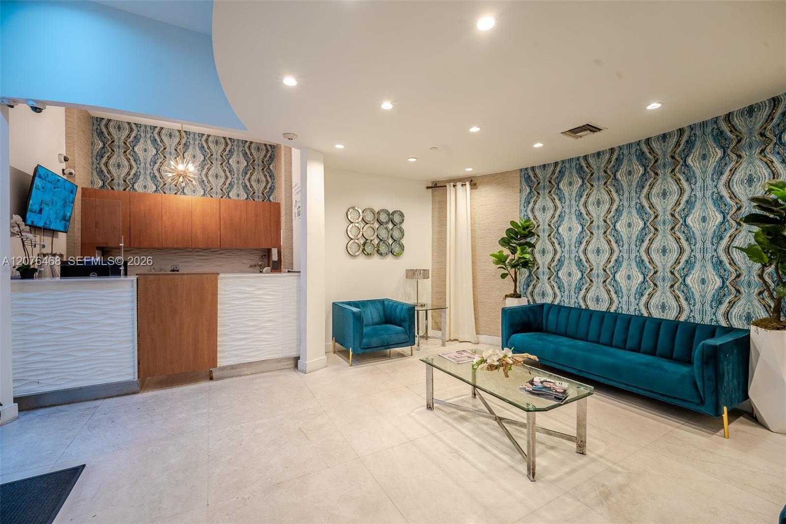 1060 Ocean Dr # D206 — Photo 5