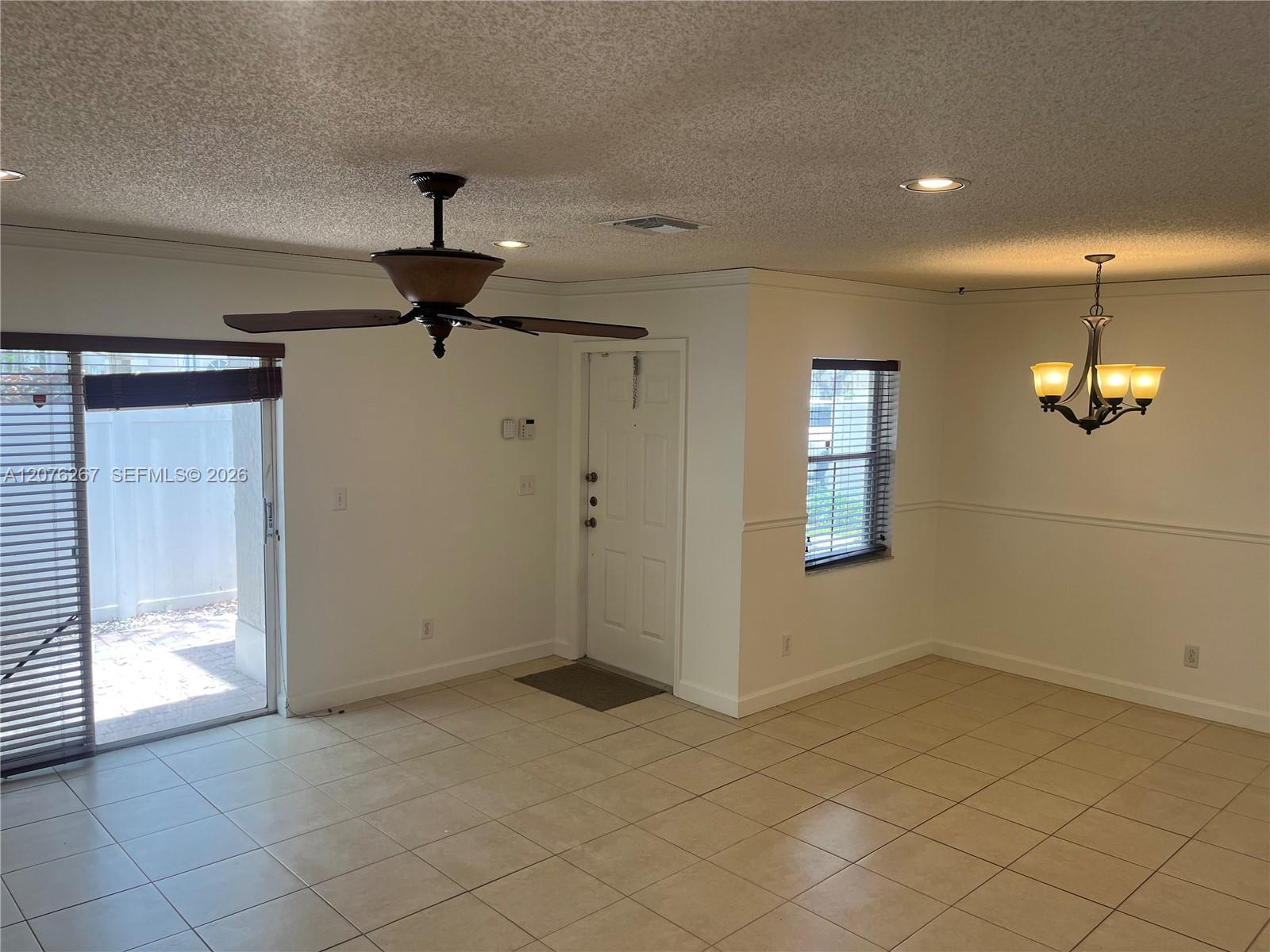12510 SW 53rd St — Photo 4