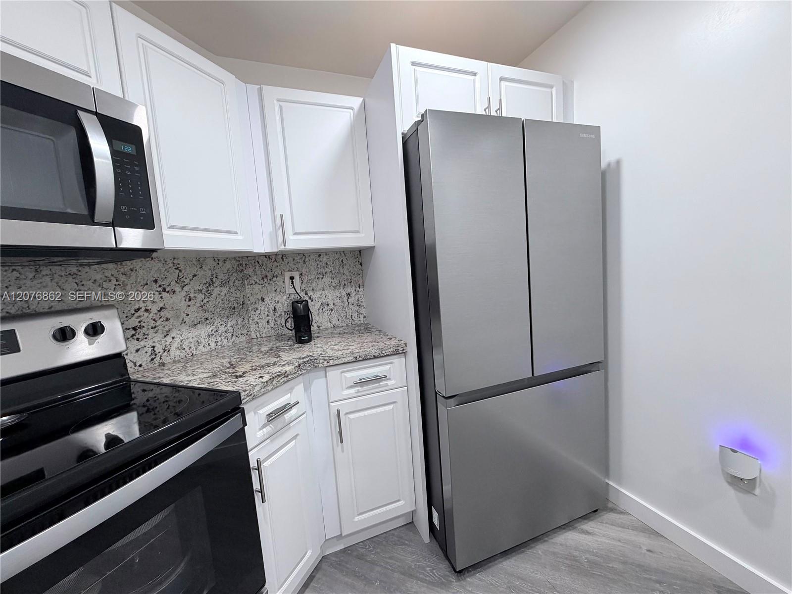 9731 Fontainebleau Blvd # F108 — Photo 4