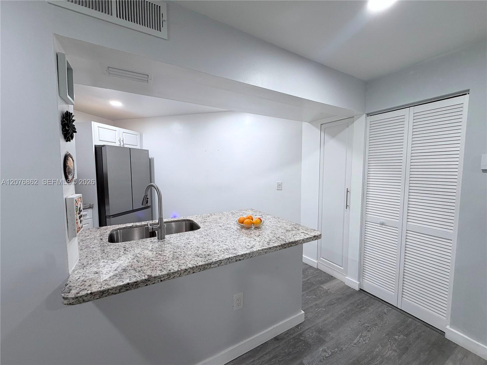 9731 Fontainebleau Blvd # F108 — Photo 5