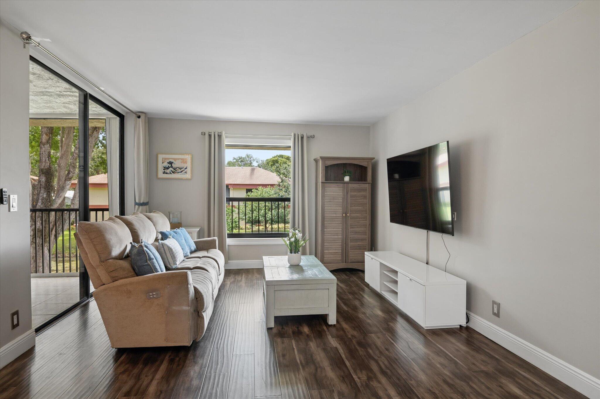 4155 Carambola Circle S — Photo 2