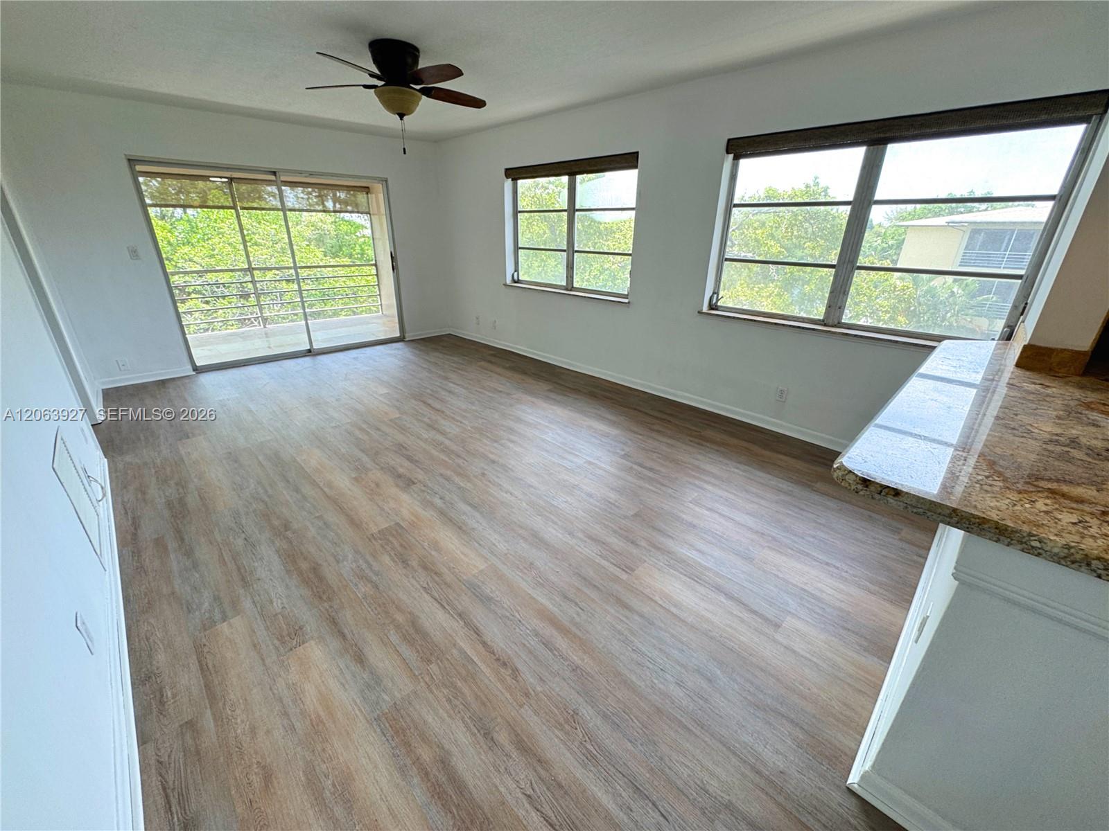 1400 NE 57th St # 308 — Photo 4