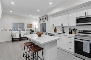 1786 SW 9th St # 1 — Photo 4