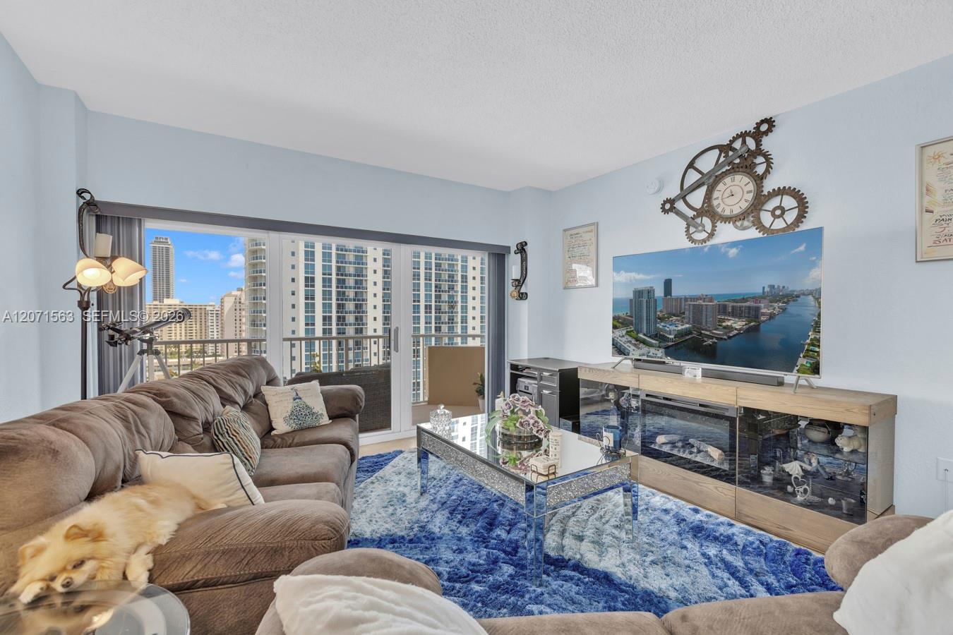 1965 S Ocean Dr # 14B — Photo 3