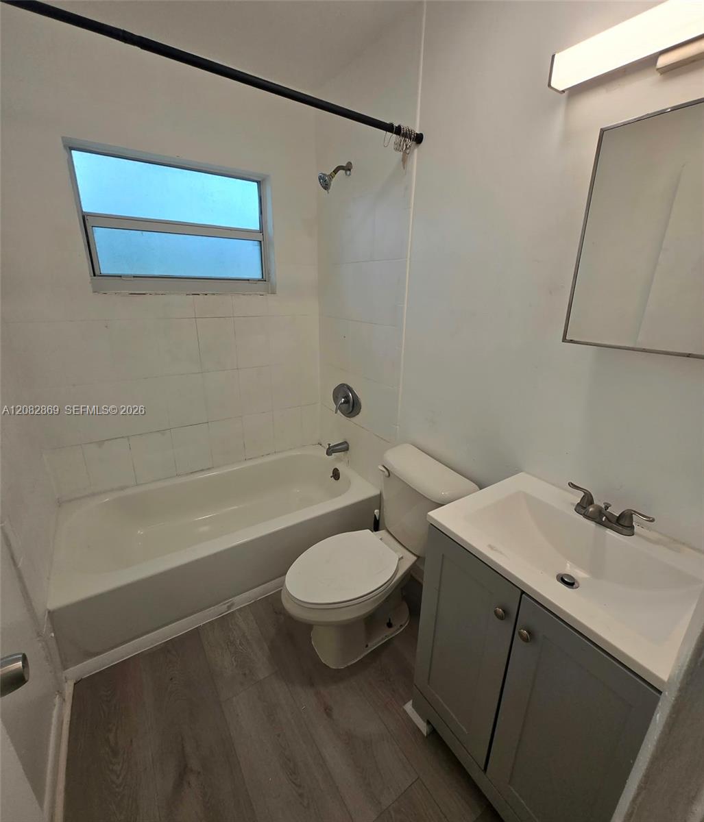 3981 SW 12th Pl # 4 — Photo 3
