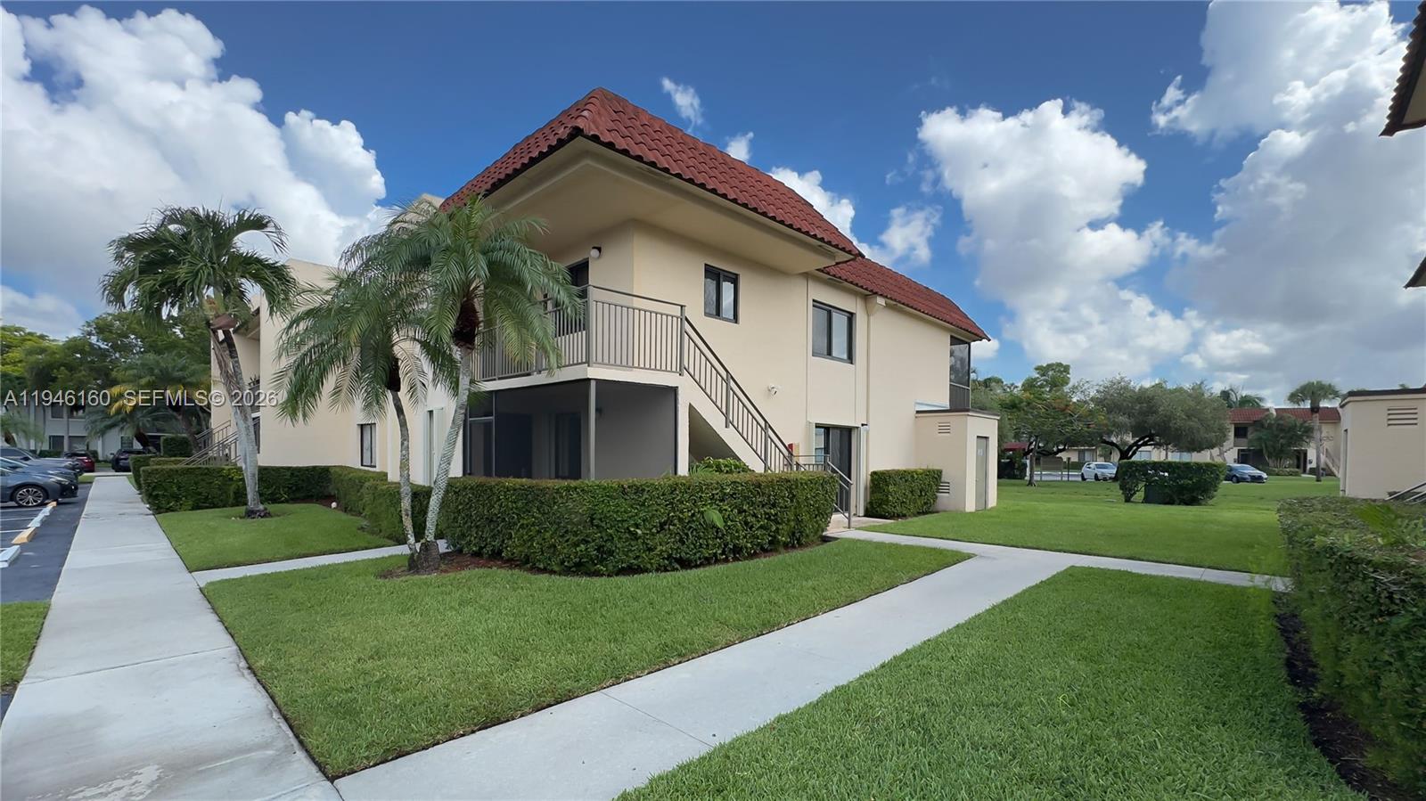 16461 Blatt Blvd # 104, Weston FL 33326