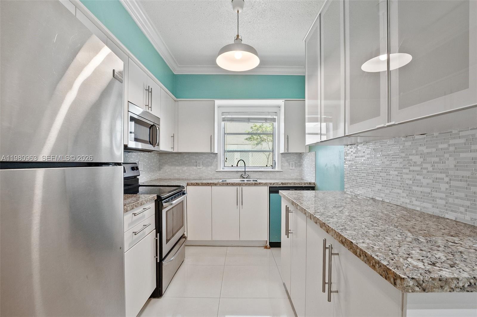 2200 S Ocean Dr # N103 — Photo 2