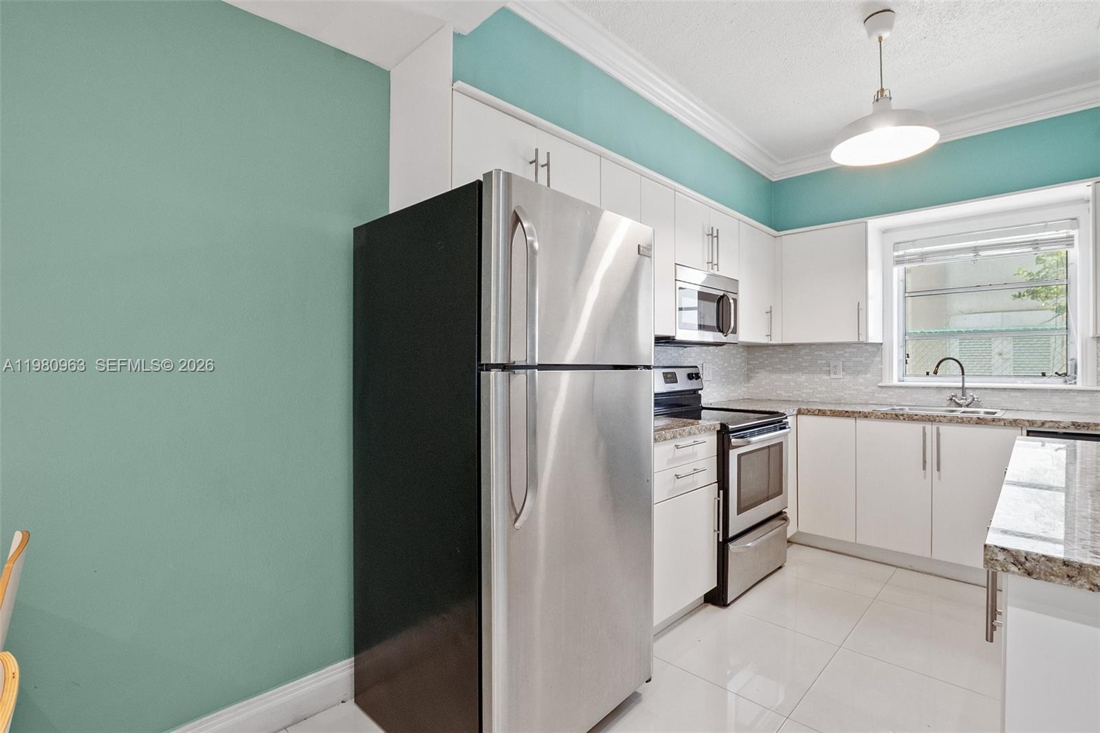 2200 S Ocean Dr # N103 — Photo 3