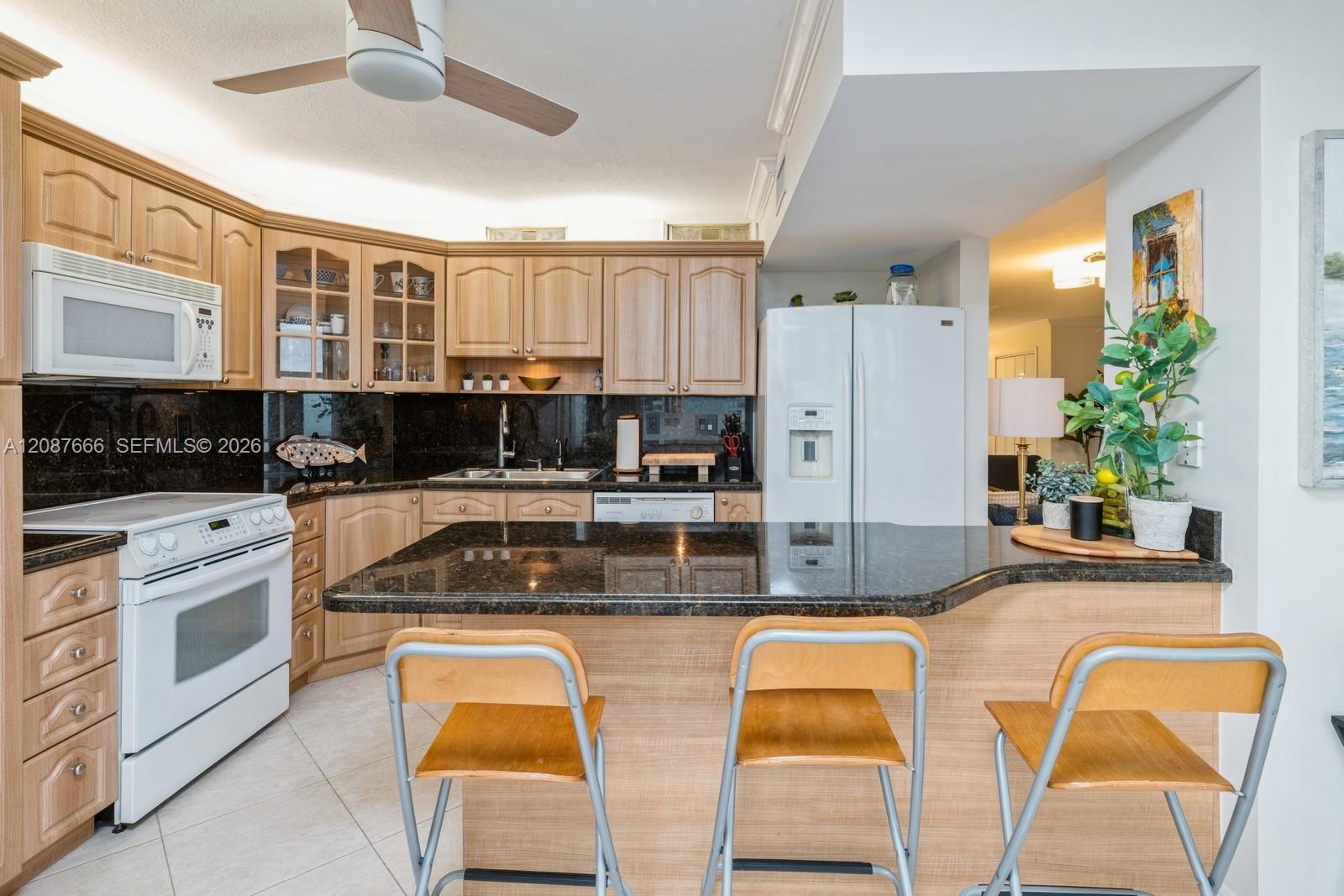 6423 Collins Ave # 1201 — Photo 4