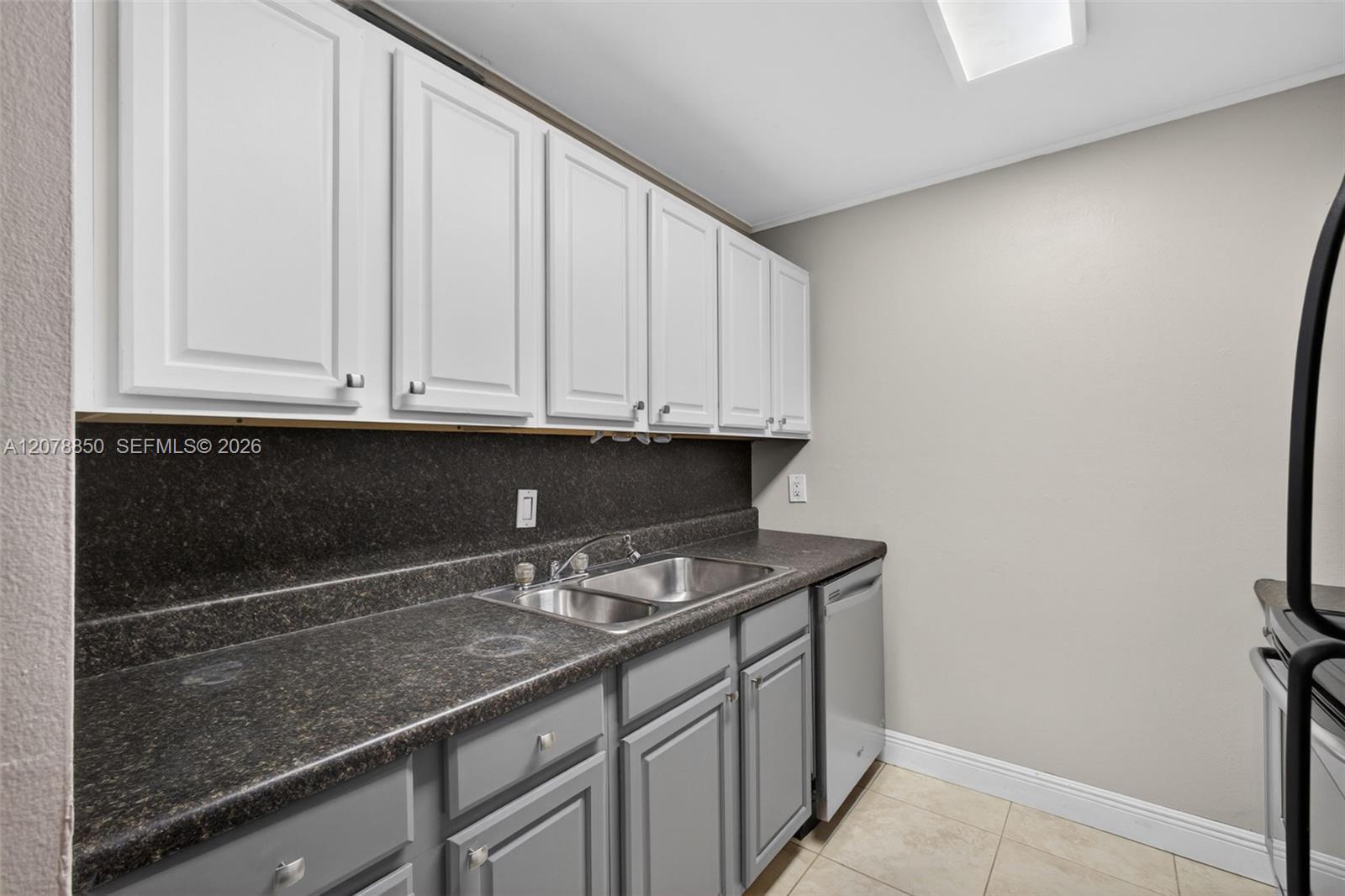 725 Hummingbird Way # 109 — Photo 3